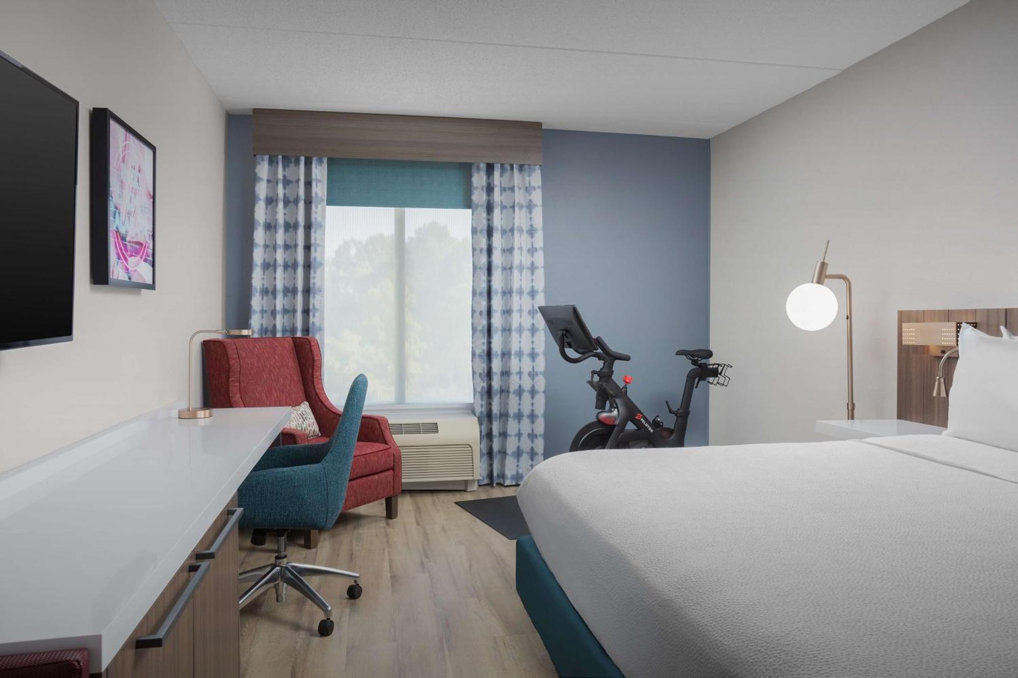 King Room with Peloton Bike