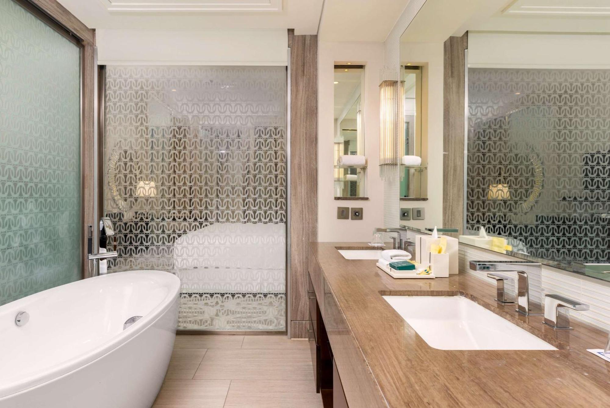 Luxe Kamer met Kingsize Bed en Uitzicht