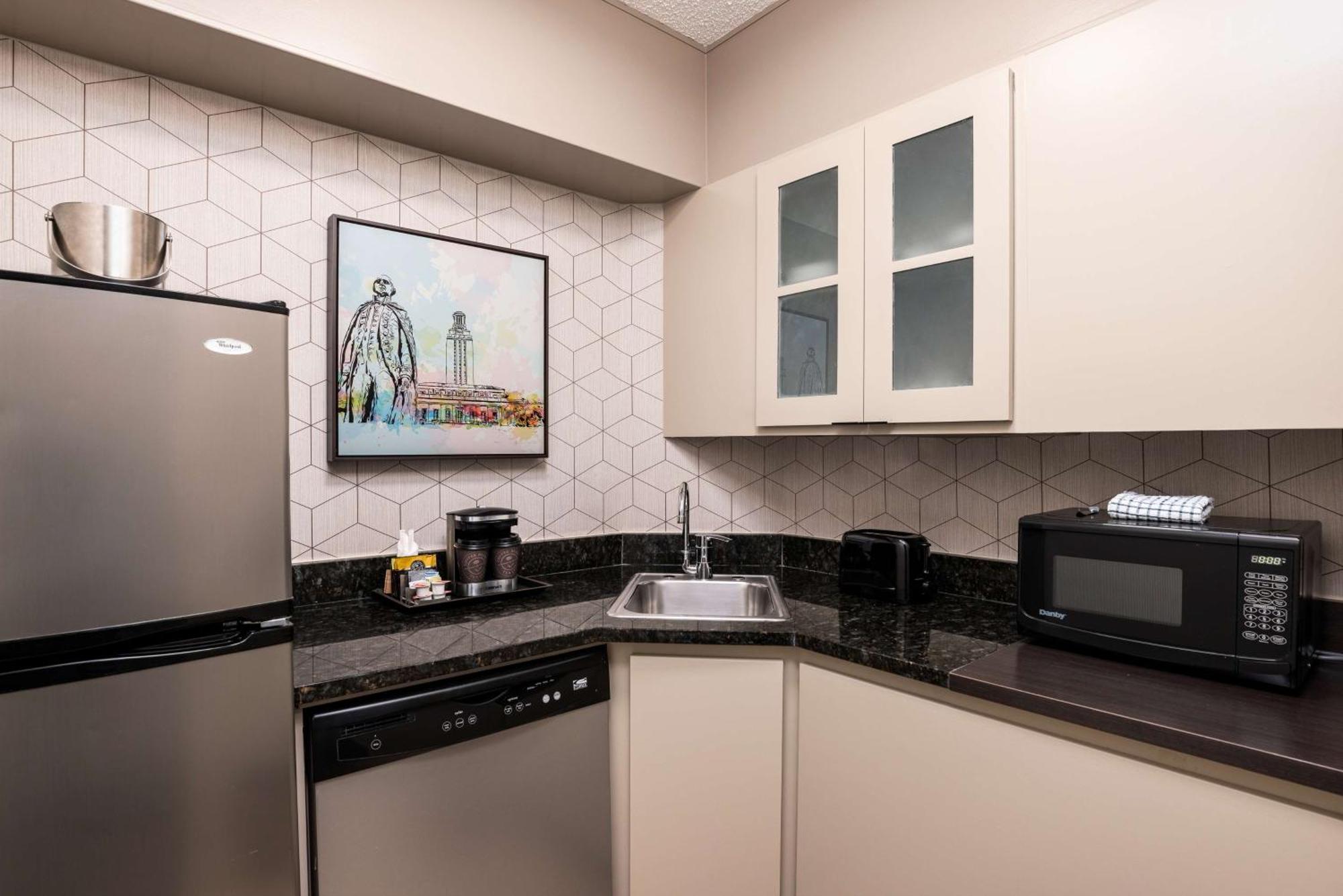 Two-Bedroom Suite - Non-Smoking