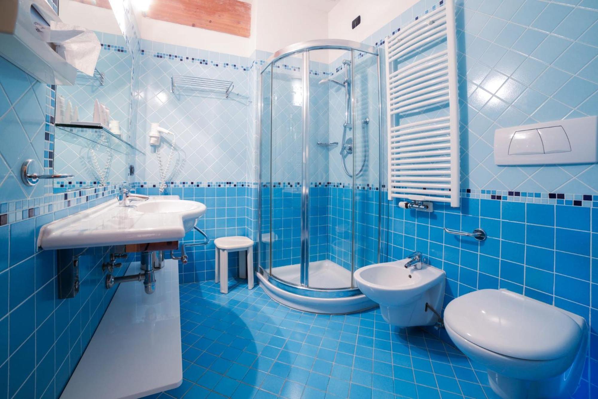 Classic Triple Room,1628650565:JPEG
