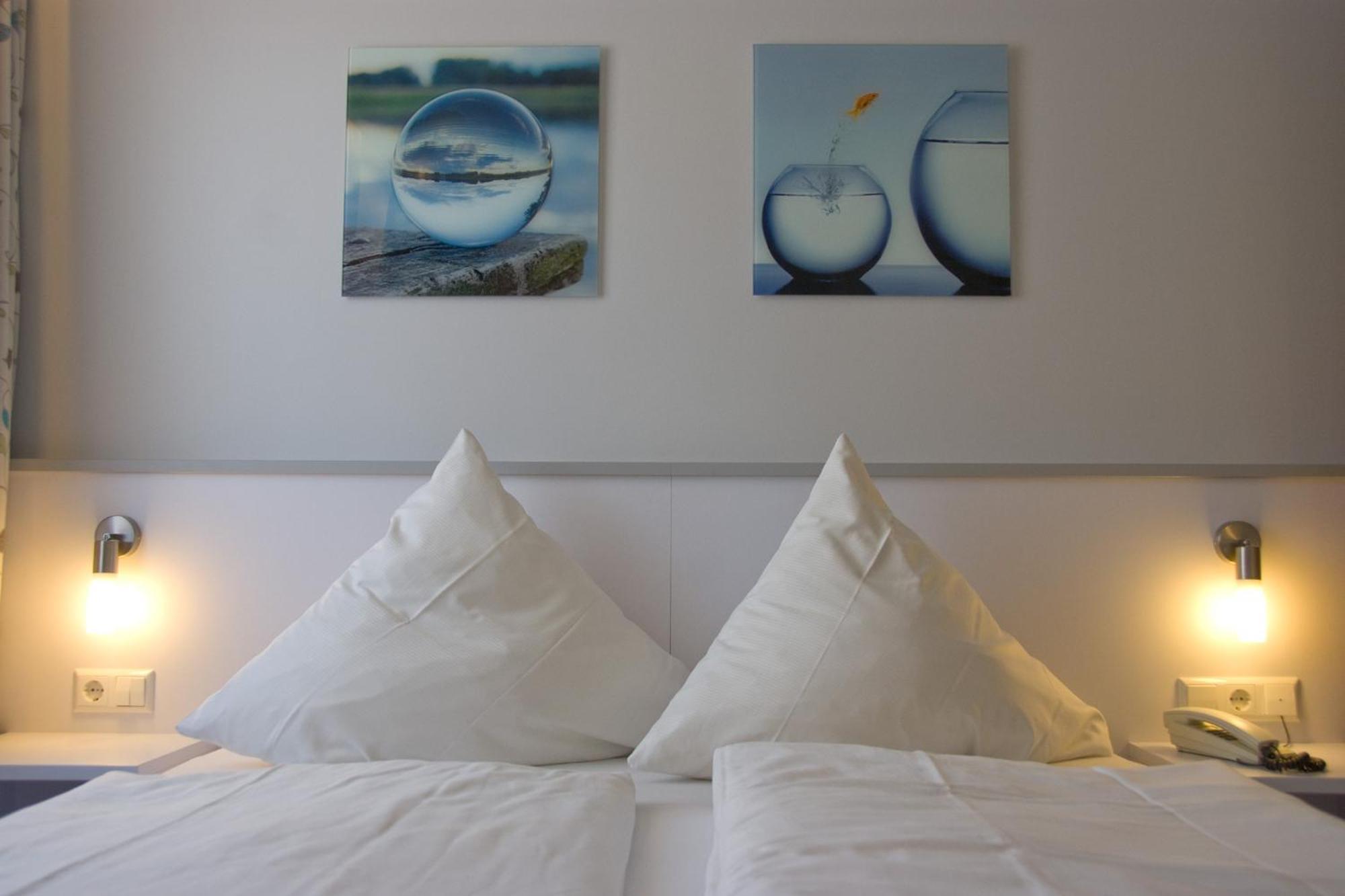 Chambre Double ou Lits Jumeaux avec Douche
