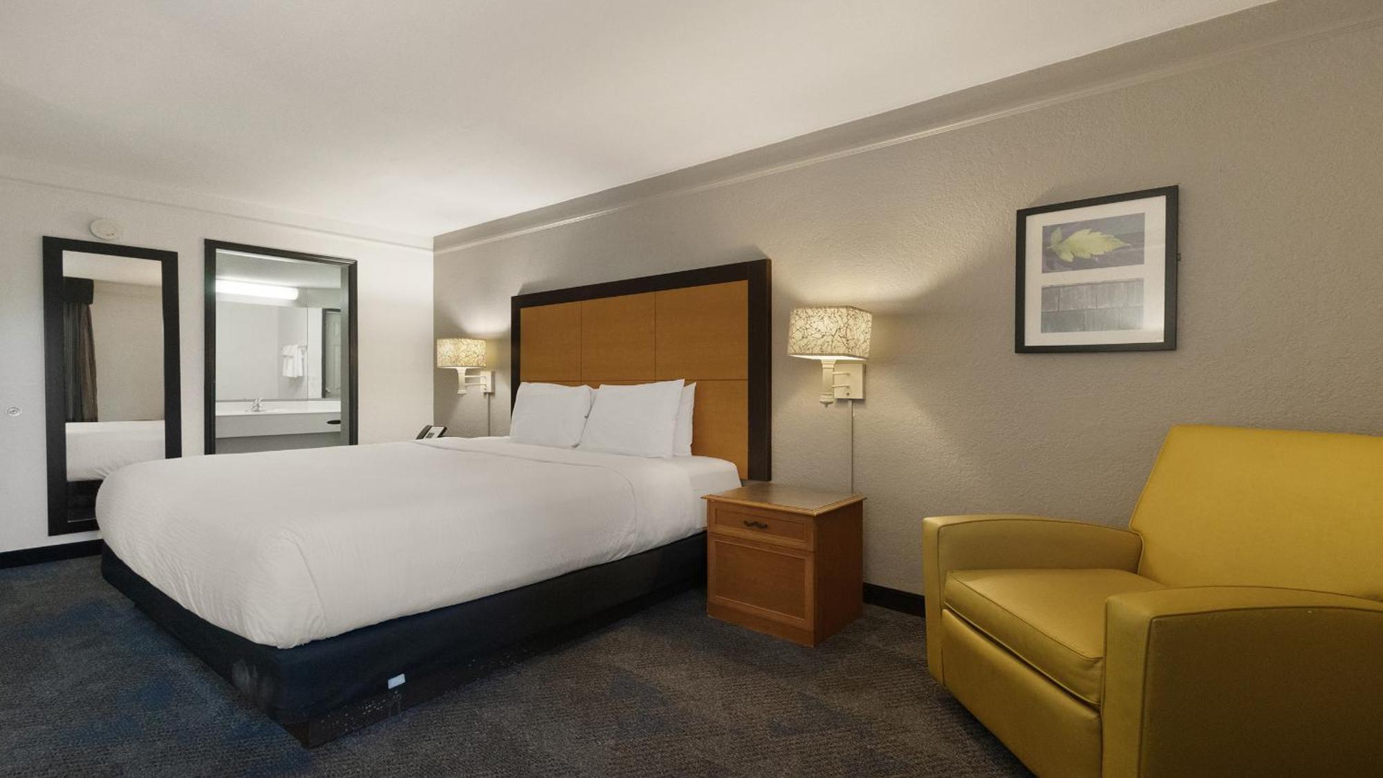 Executive King Room