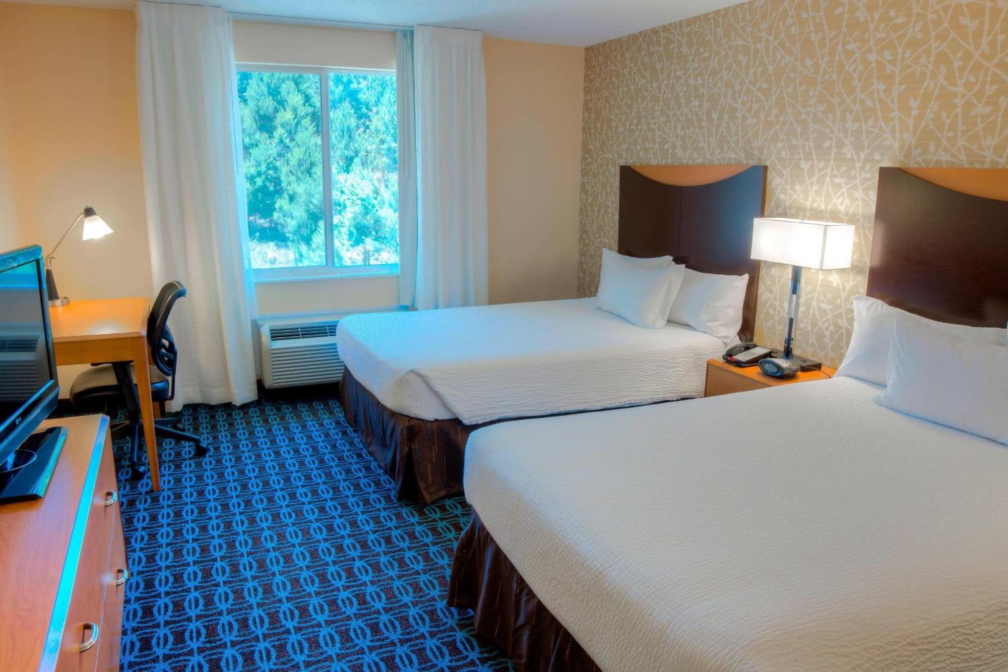 Double Room with Two Double Beds - Hearing Accessible