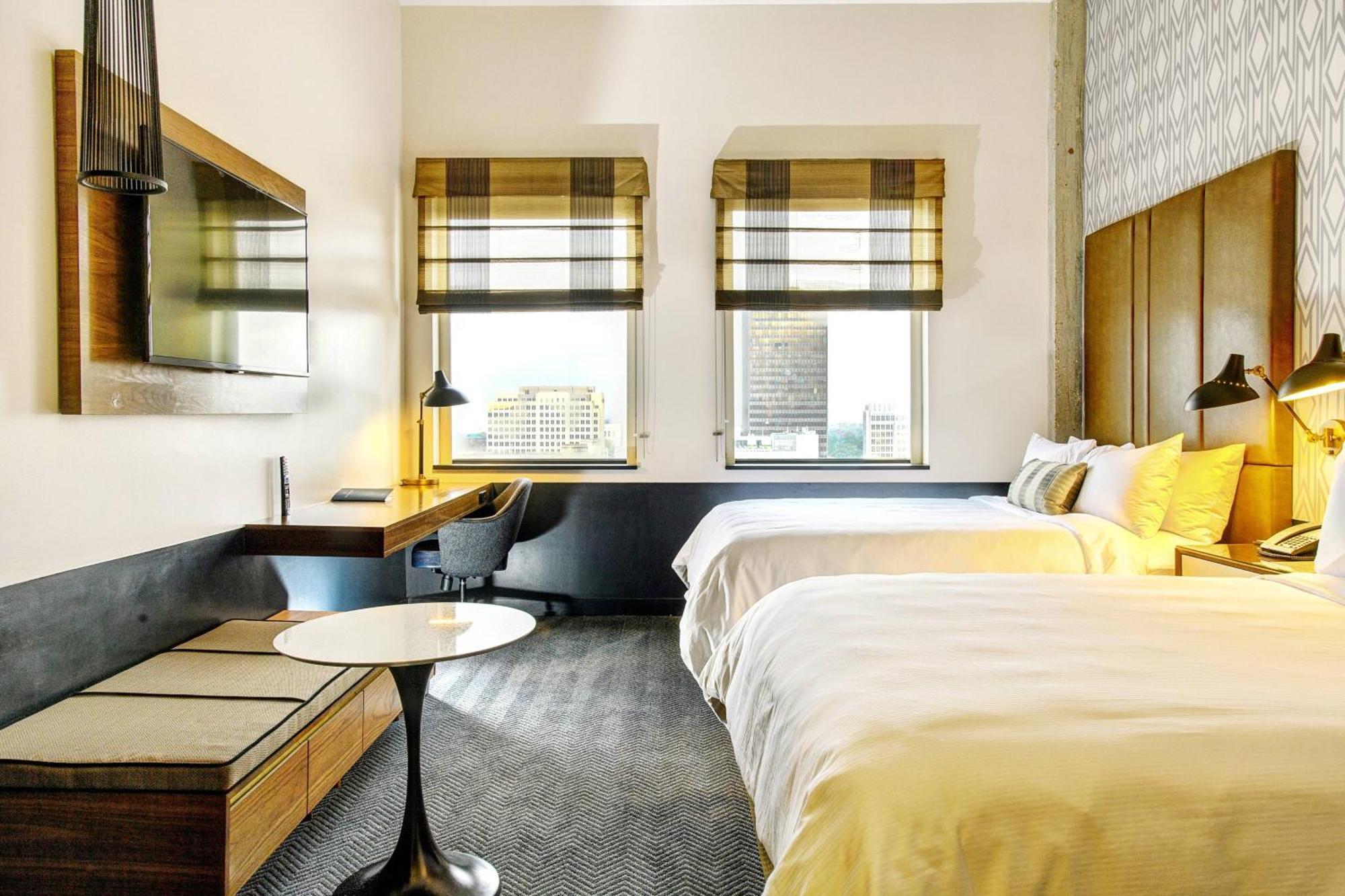 Double Queen Room