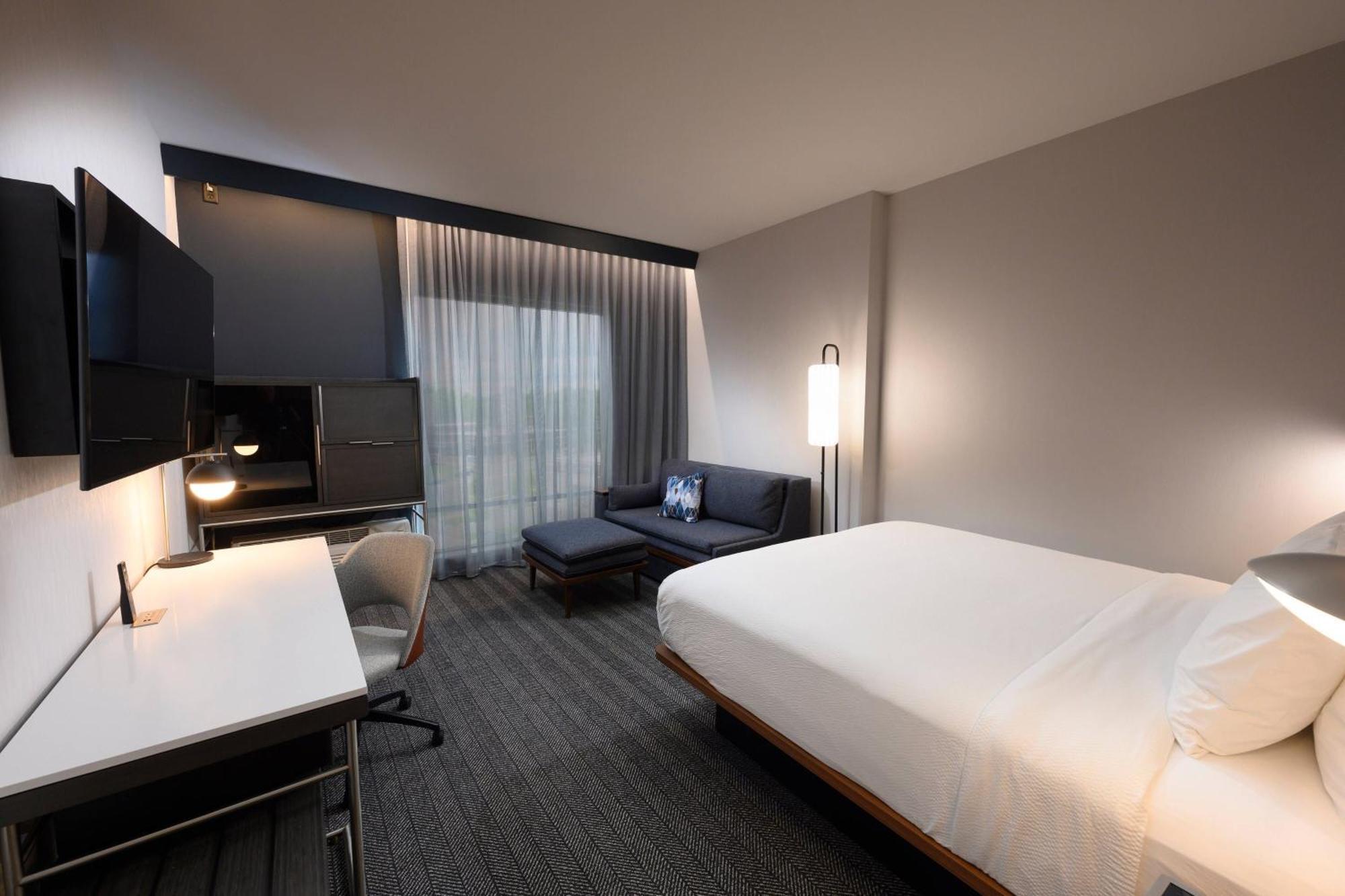 King Room with Sofa Bed