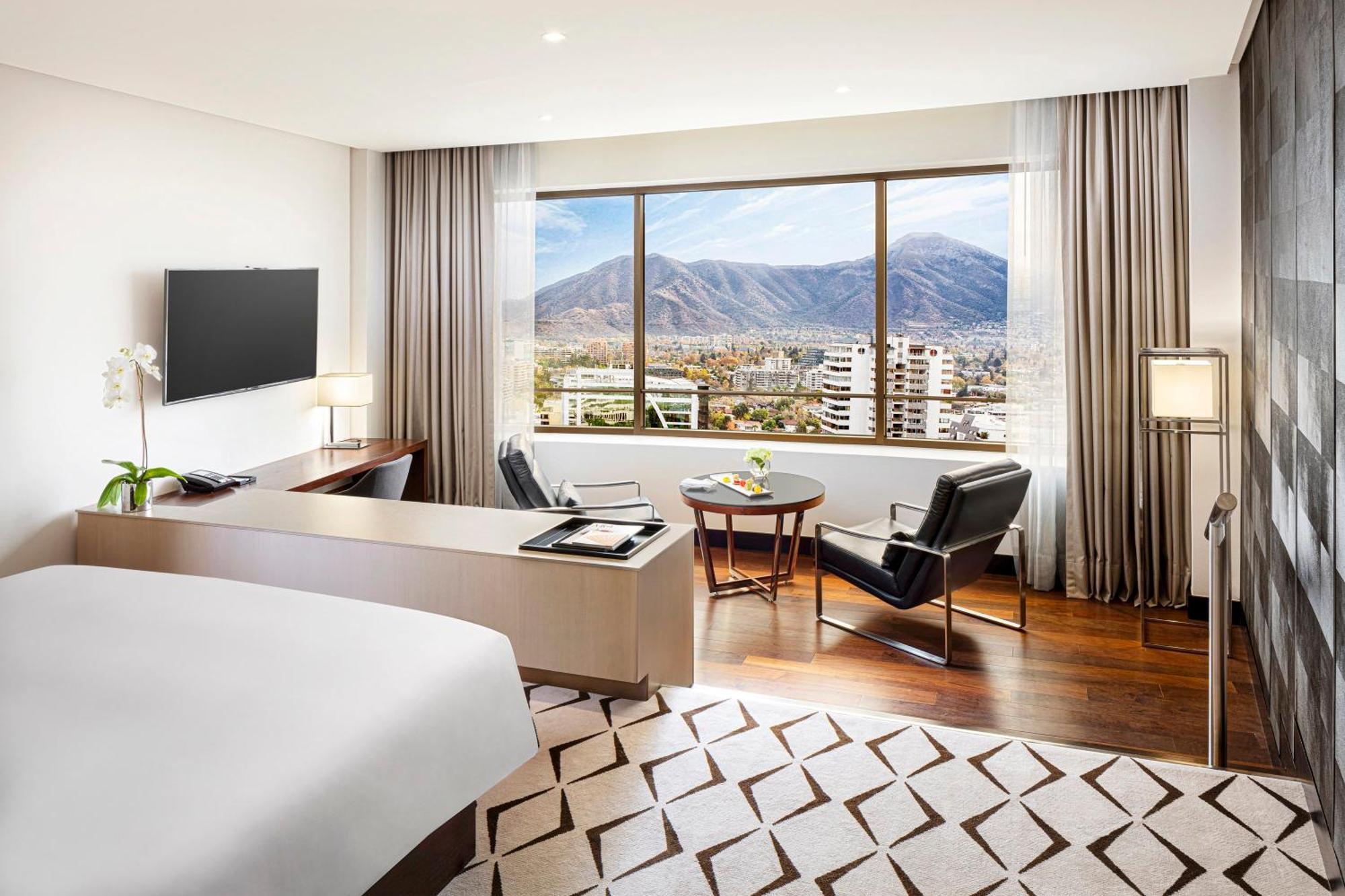 Deluxe View King Room