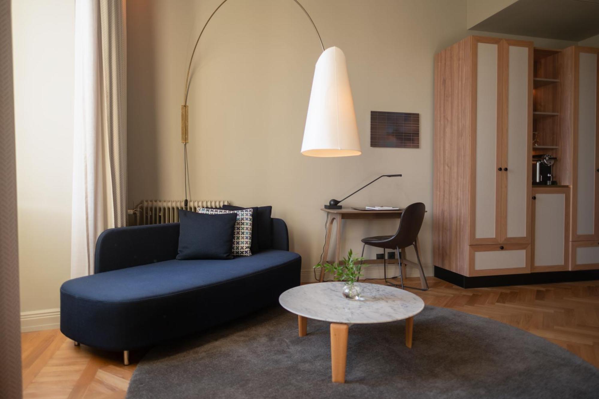 Deluxe Zimmer mit Kingsize-Bett