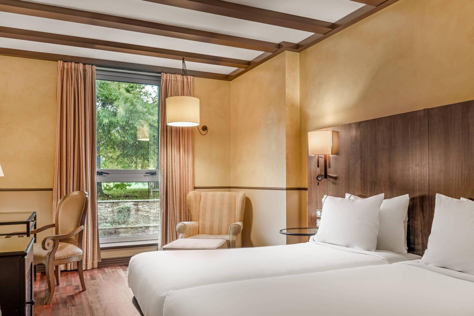 Deluxe Twin Room,1643133327:JPEG