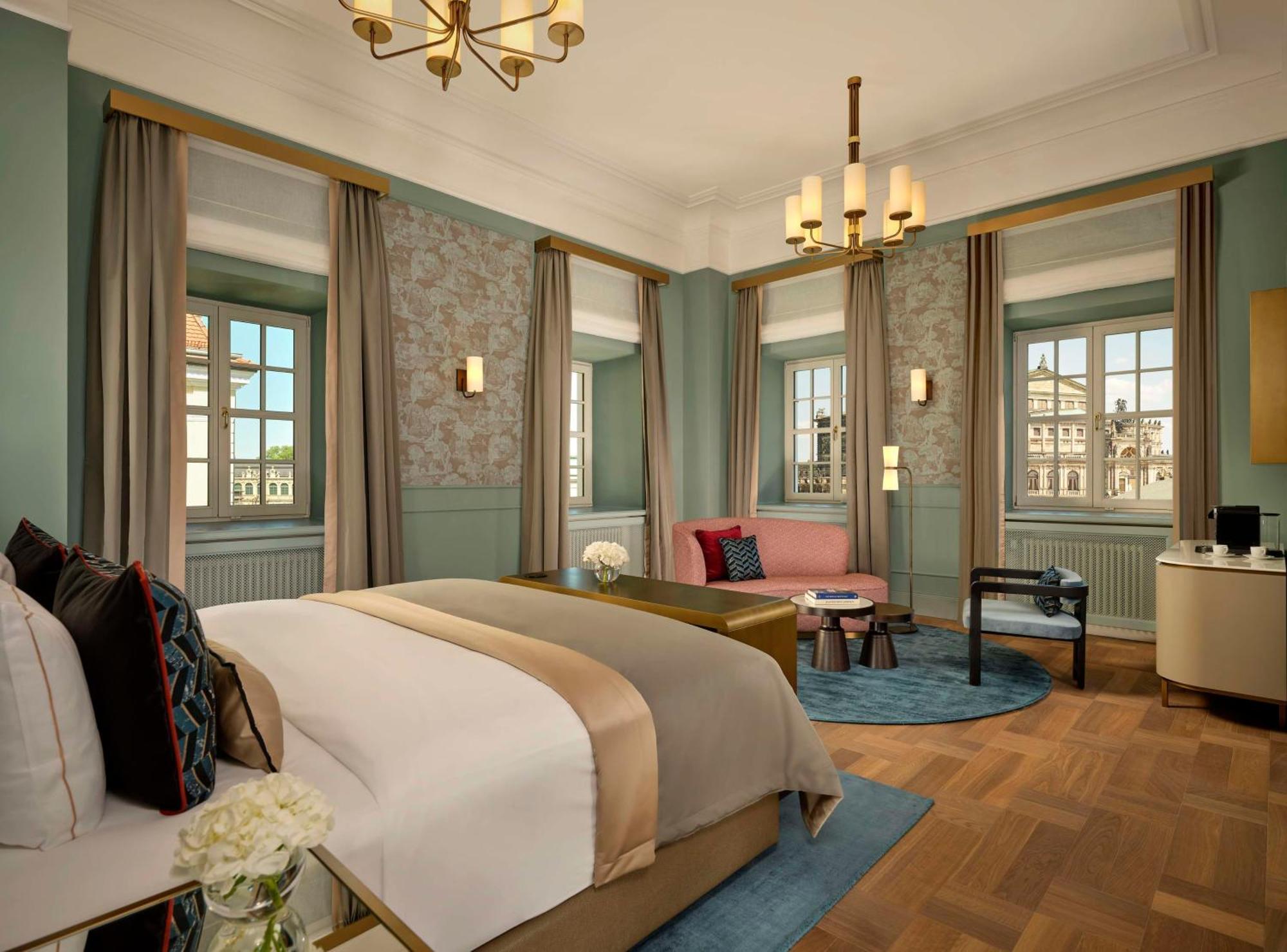 Grand-Palais-Zimmer mit Blick