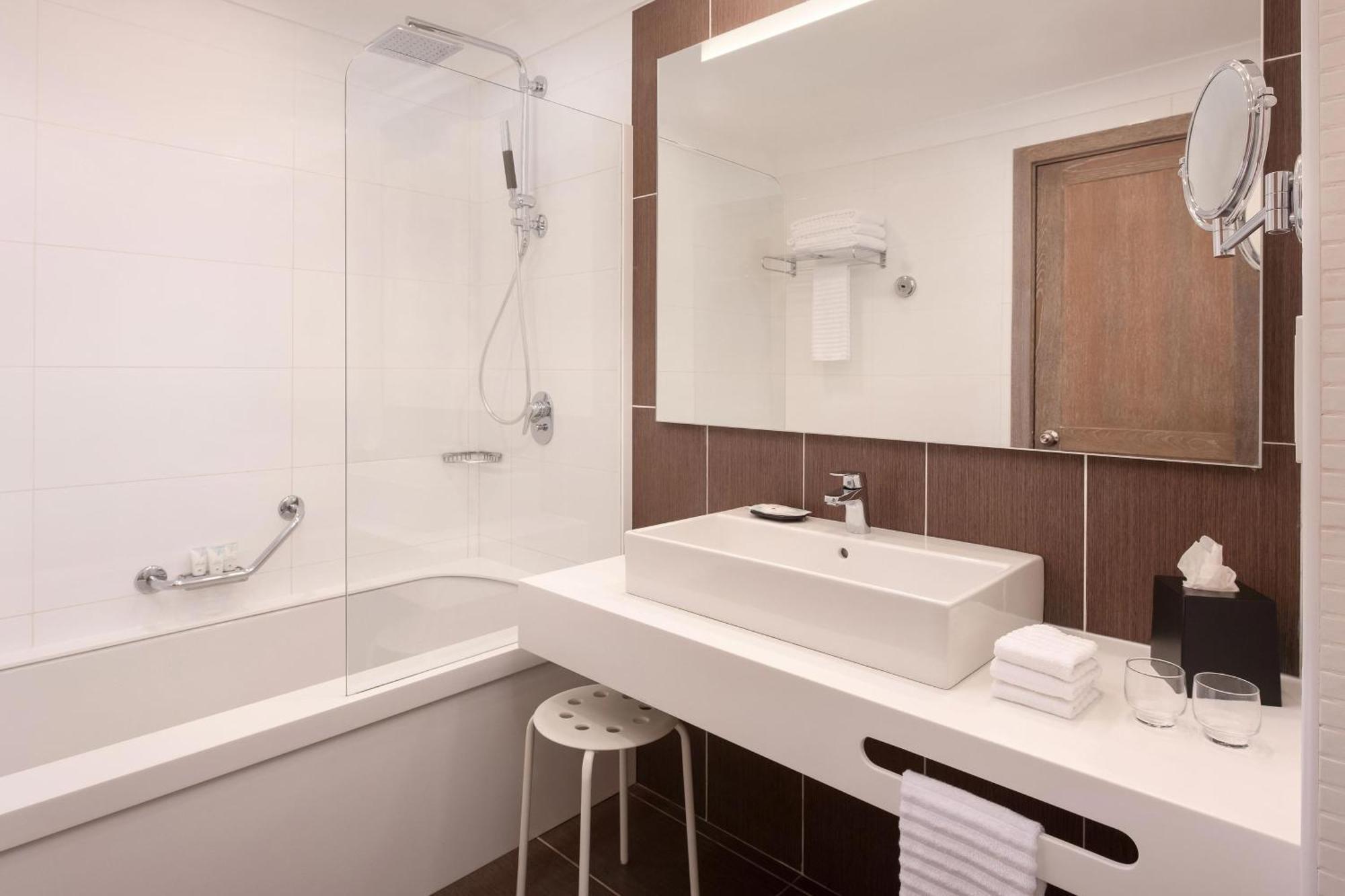 Camera Deluxe con 1 Letto King-Size e Vista Mare
