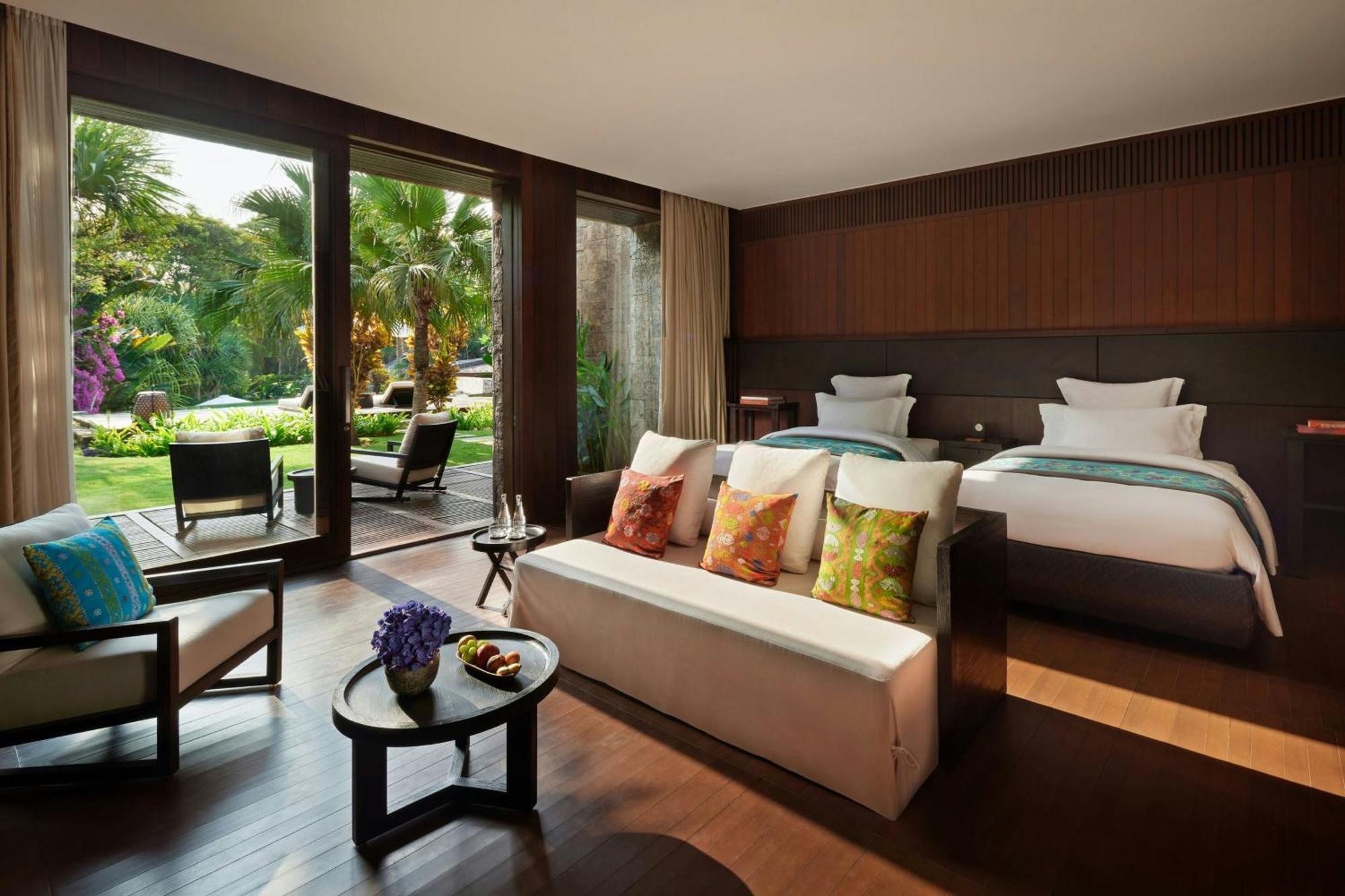 Three-Bedroom Mansion Private Pools,1643151241:JPEG