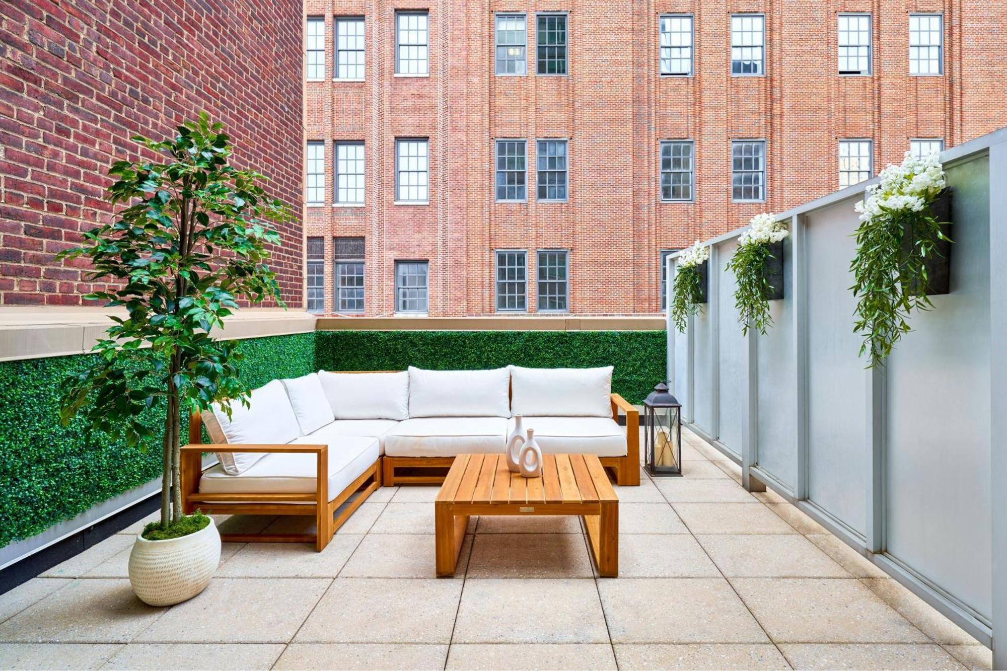 Standard Kamer met kingsize bed en terras