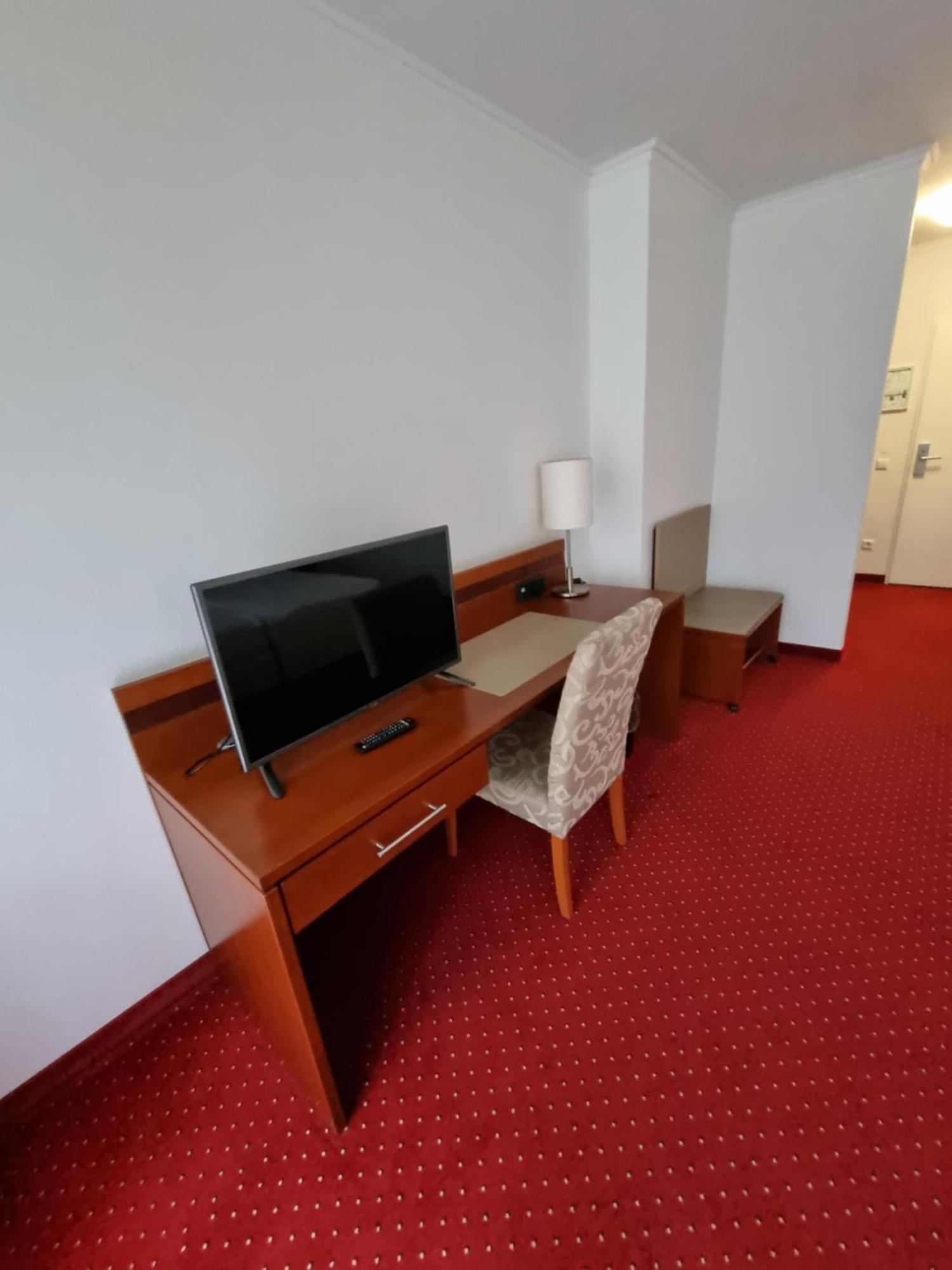 Doppelzimmer mit Balkon