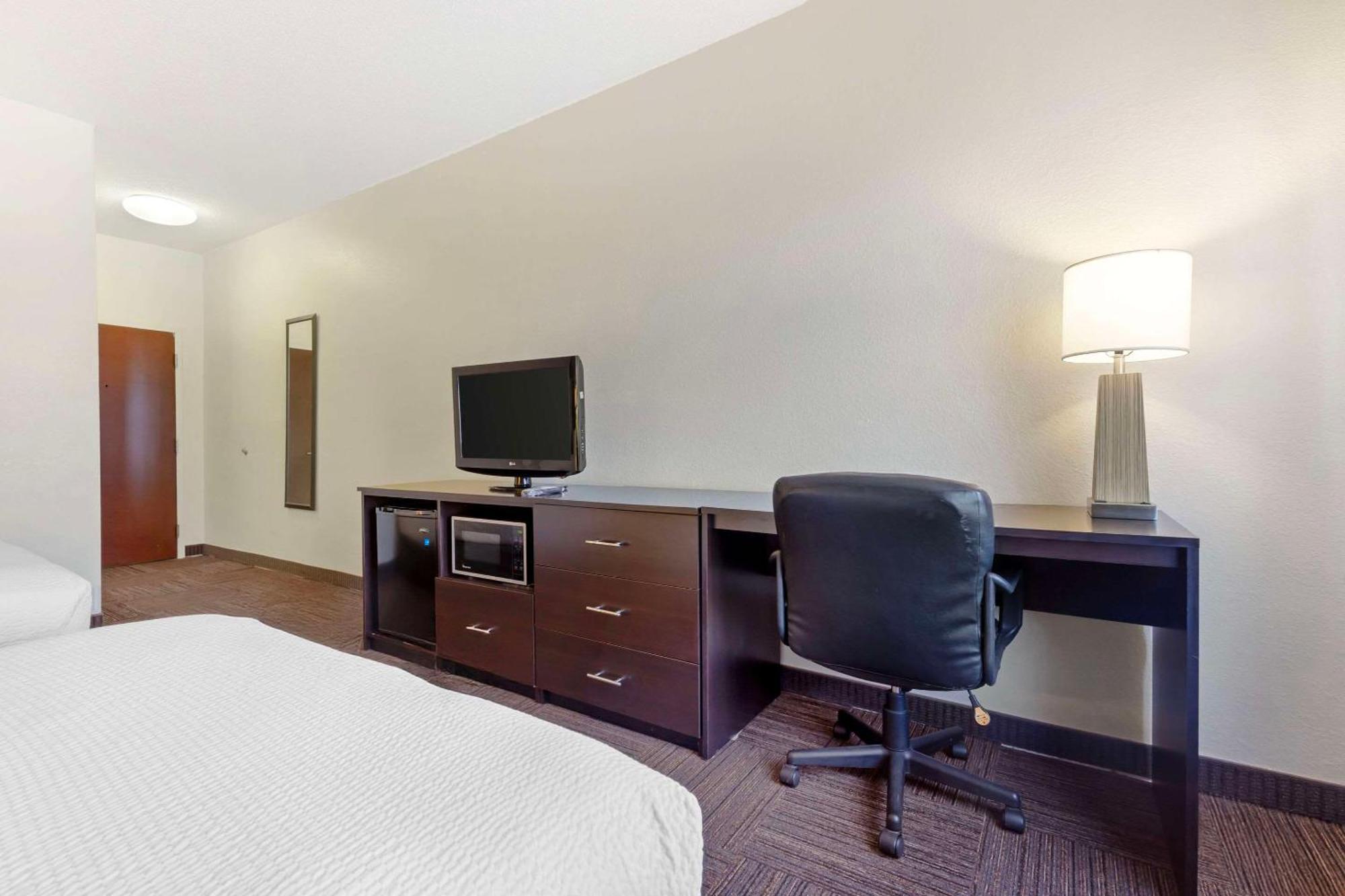 Double Room with Two Double Beds - Non-Smoking