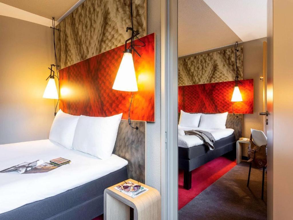 Suite Familiar Estándar con 2 habitaciones comunicadas