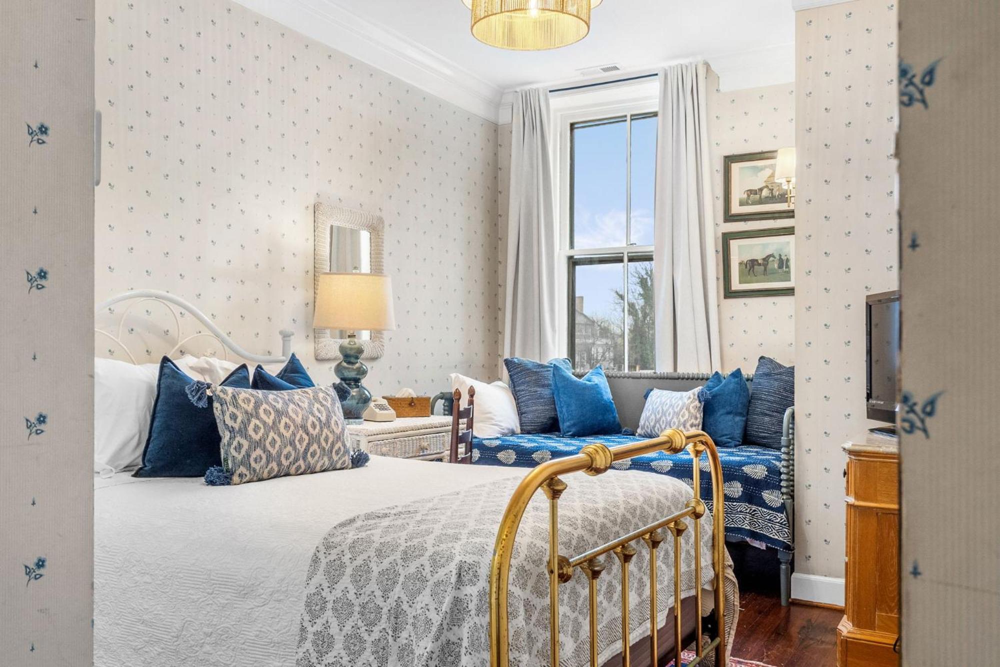 Twin Room with Two Twin Beds