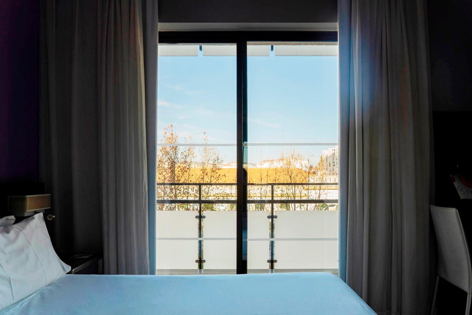 Deluxe Twin Room,1649011411:JPEG