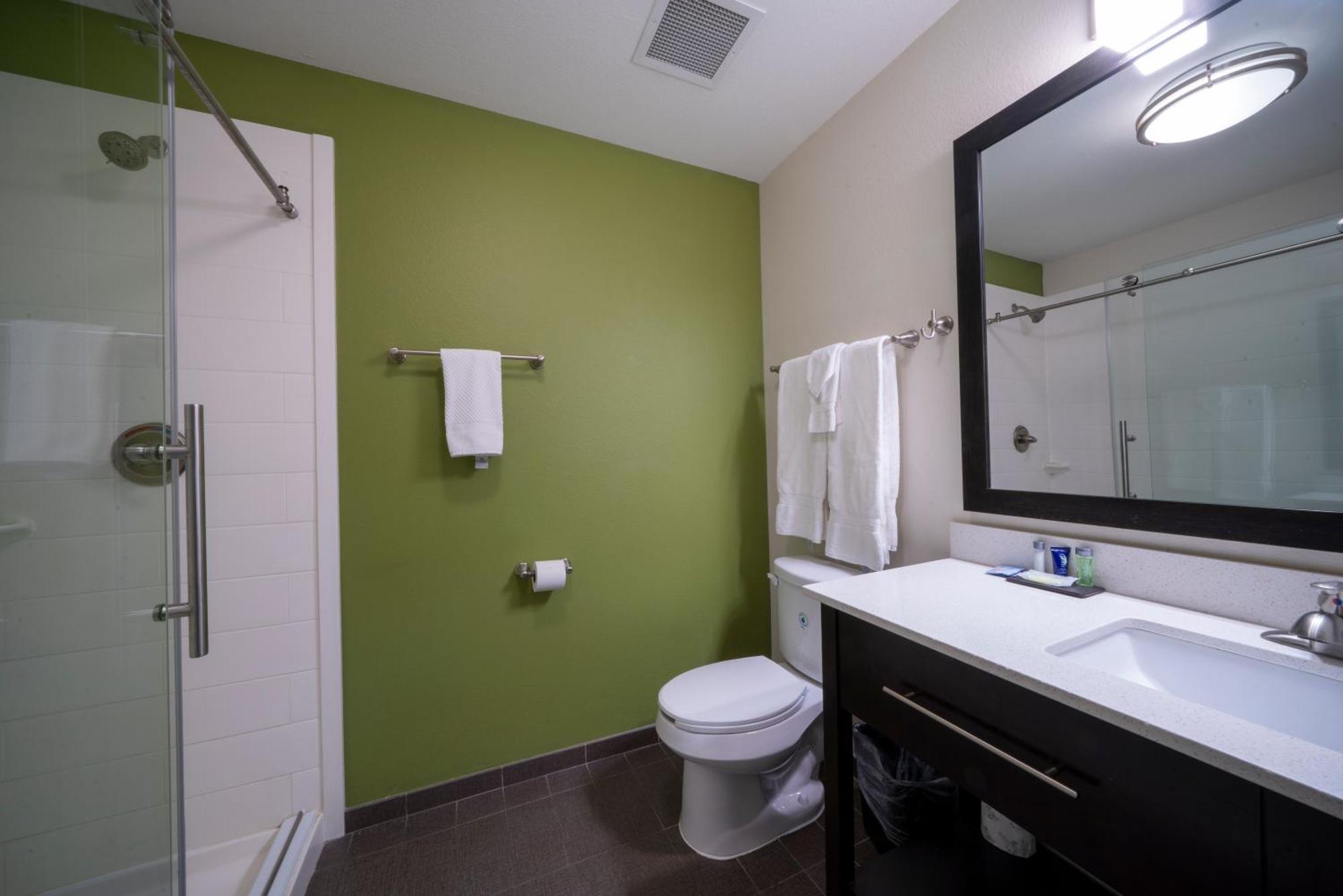Quarto Duplo com 2 Camas de Casal - Não Fumantes