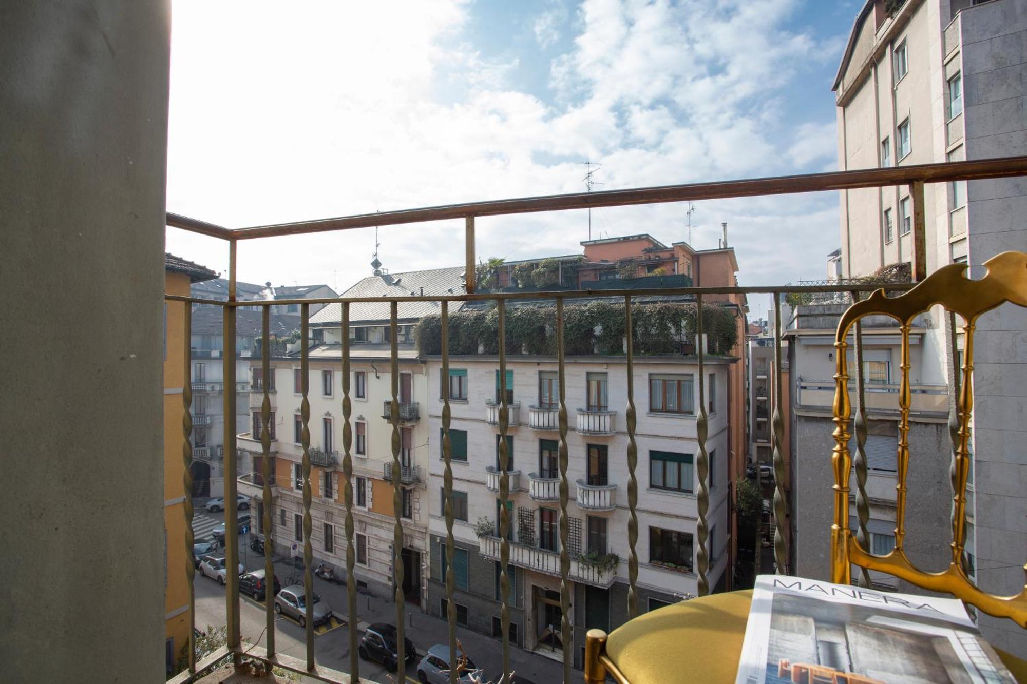 Camera Matrimoniale/Doppia con Letti Singoli con Balcone