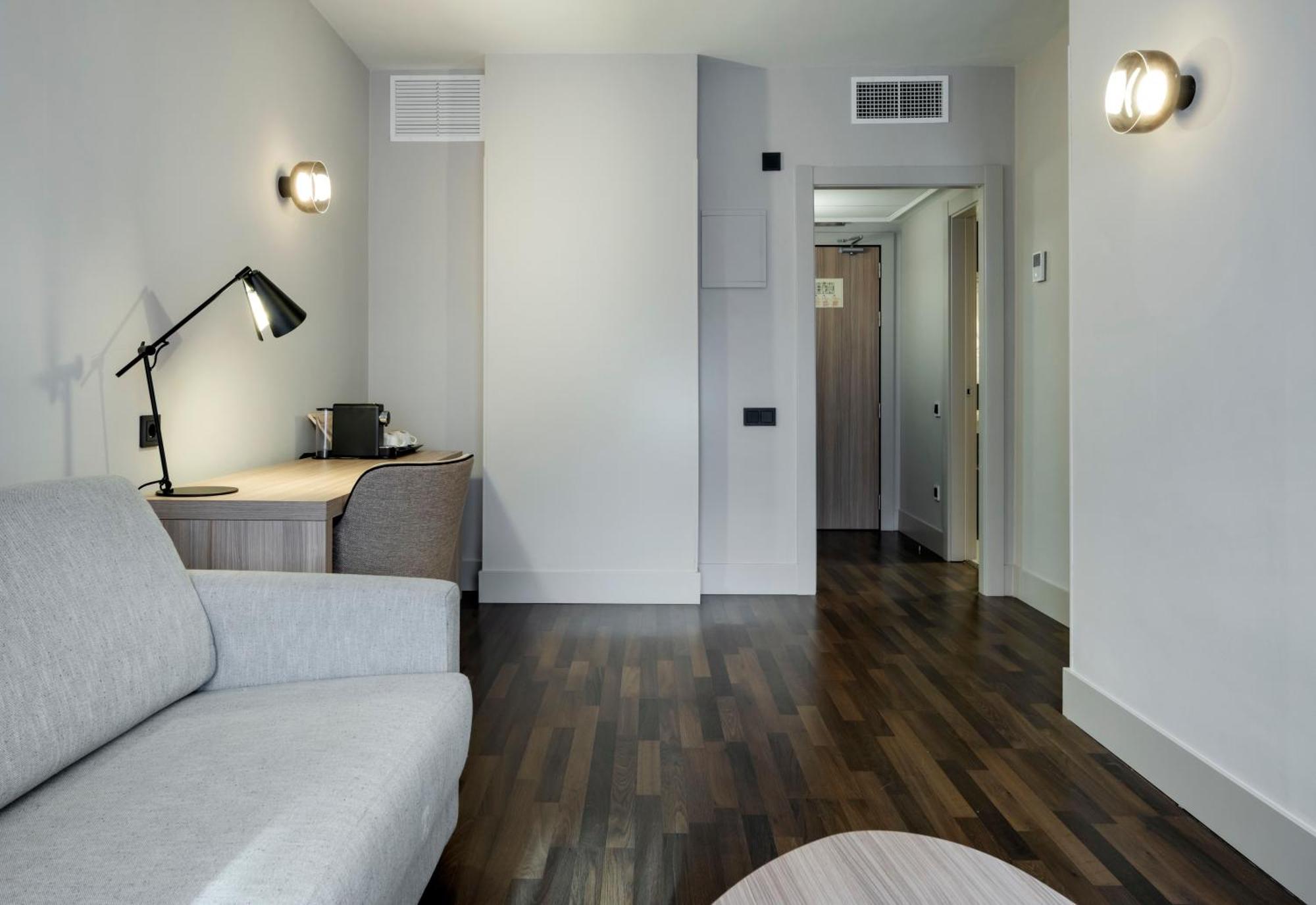 Superior Double Room,1652743356:JPEG