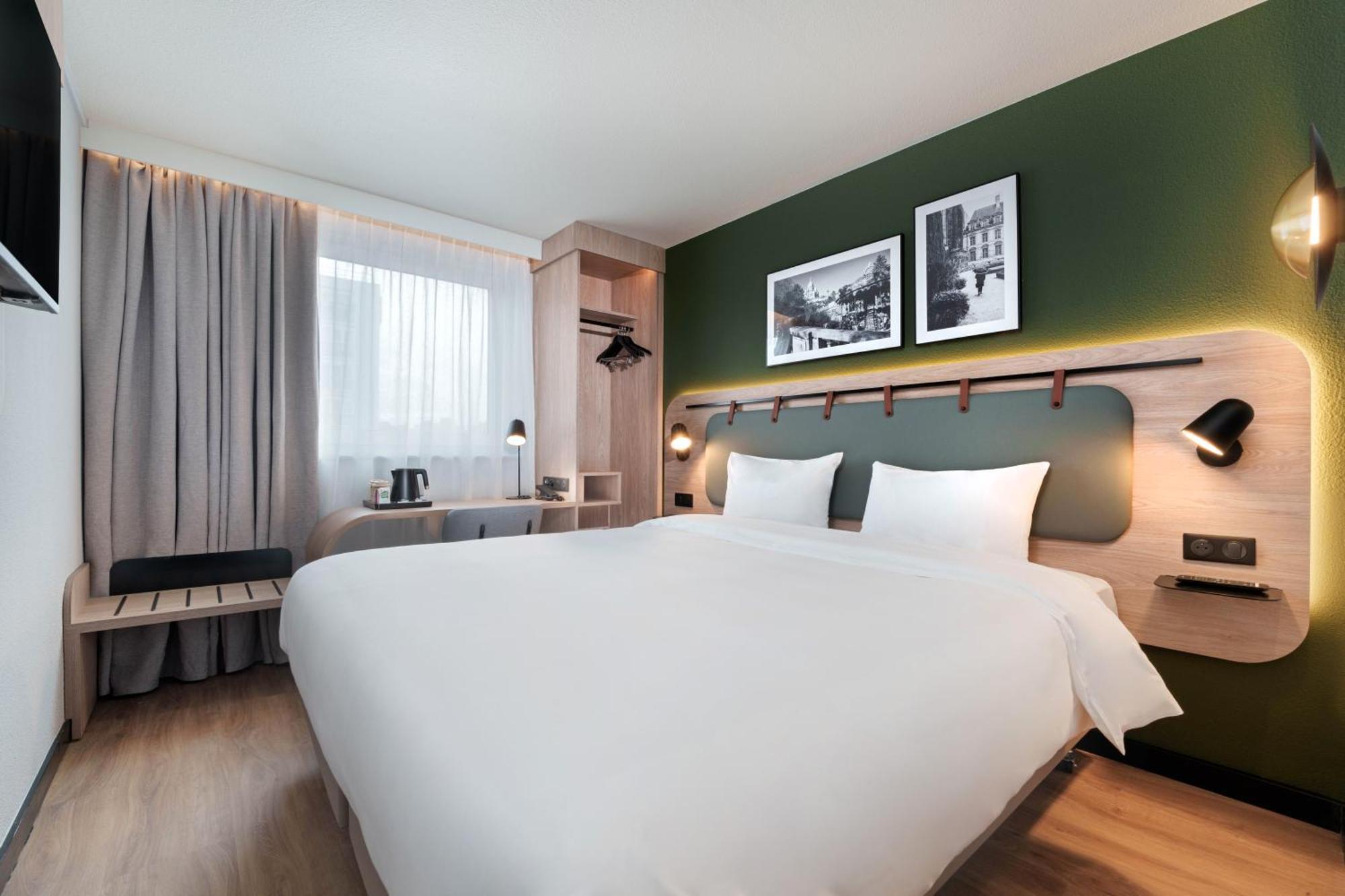 Chambre Standard - 1 Lit Queen-Size