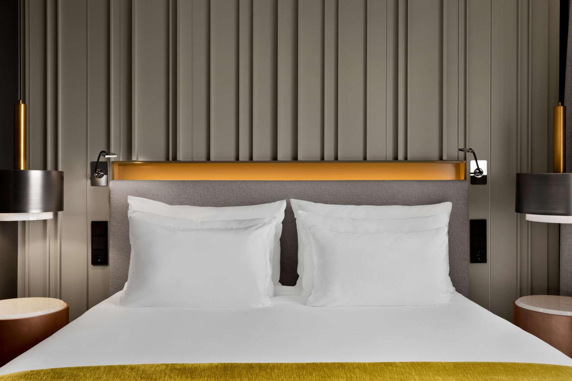 Superior View Room with Balcony