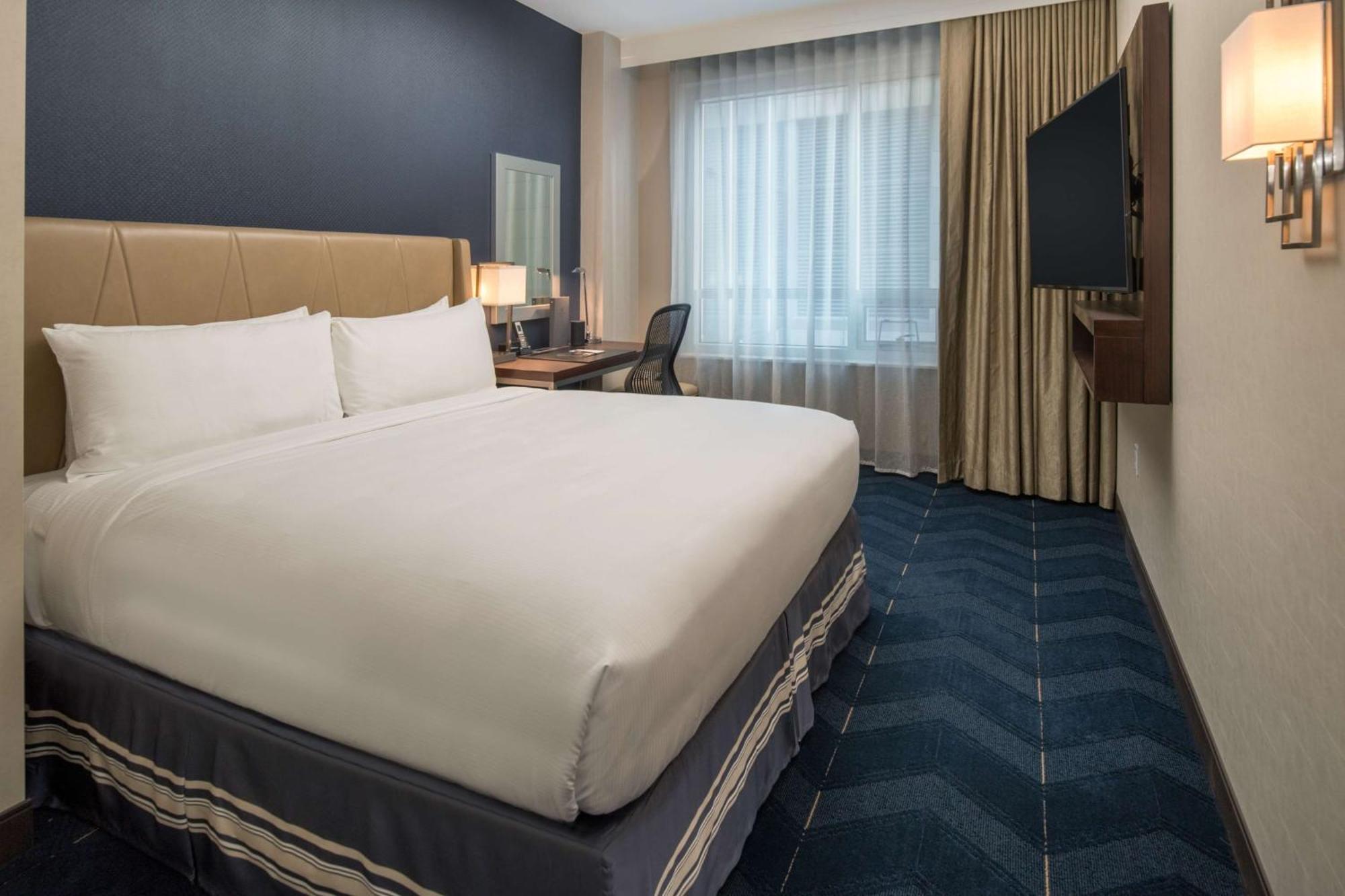 King Room,1657191546:JPEG