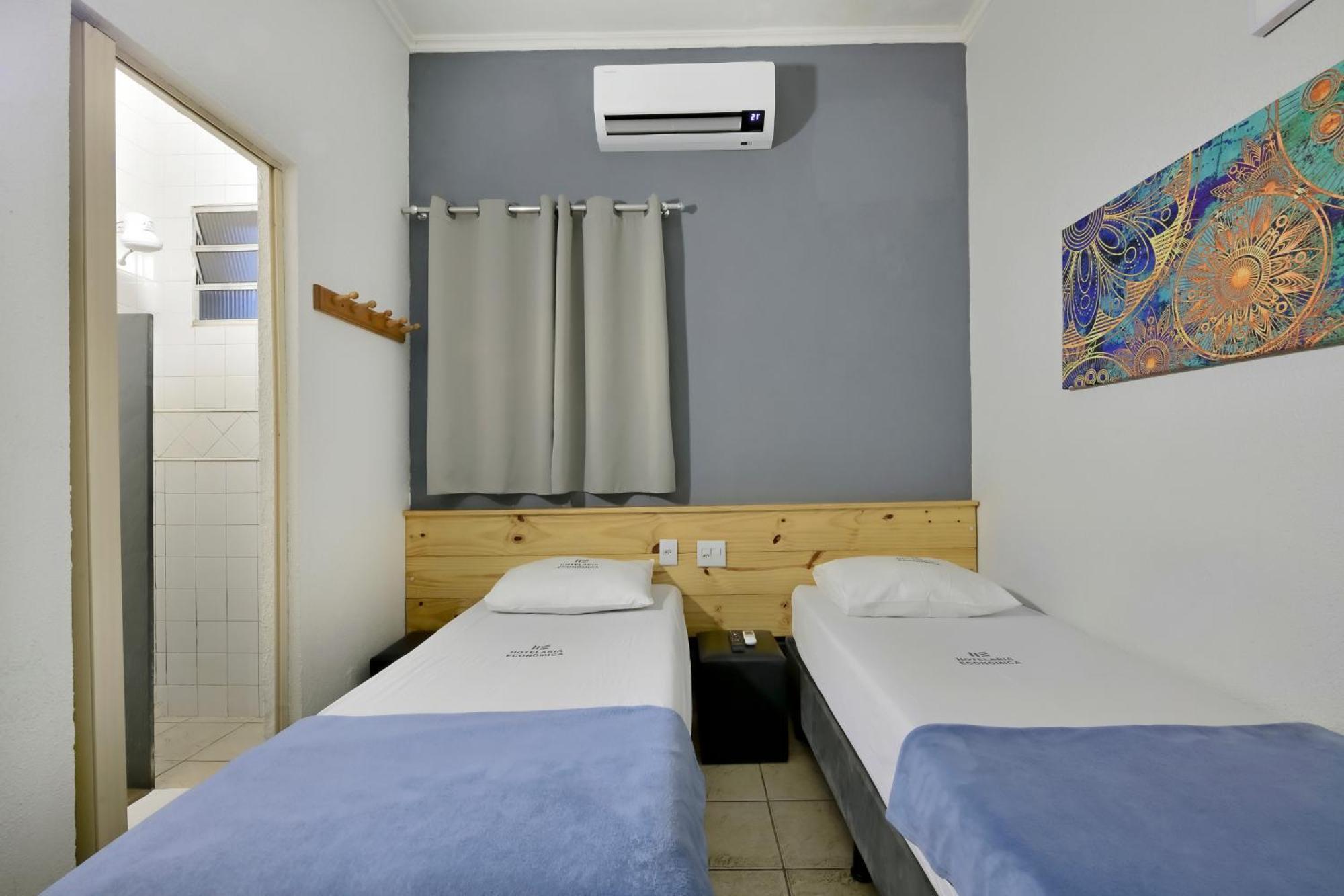 Quarto Duplo