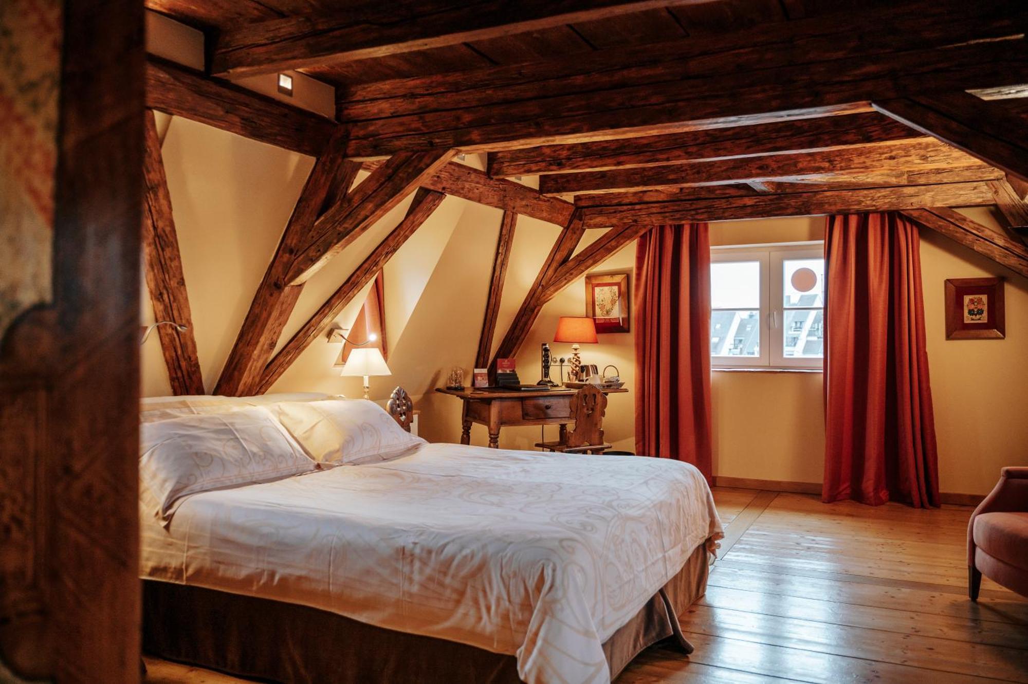 Junior Suite,1758558376:JPEG