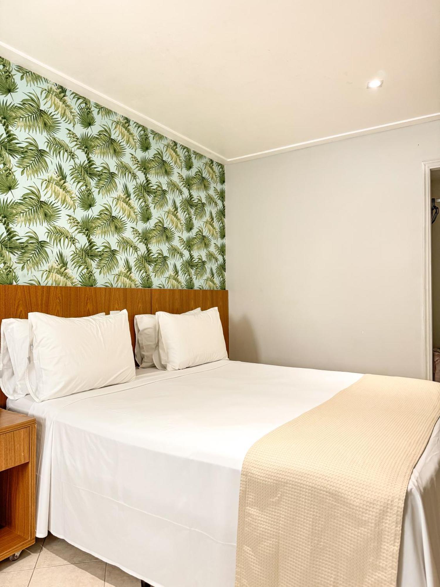 Suite Deluxe com Vista Lateral do Mar
