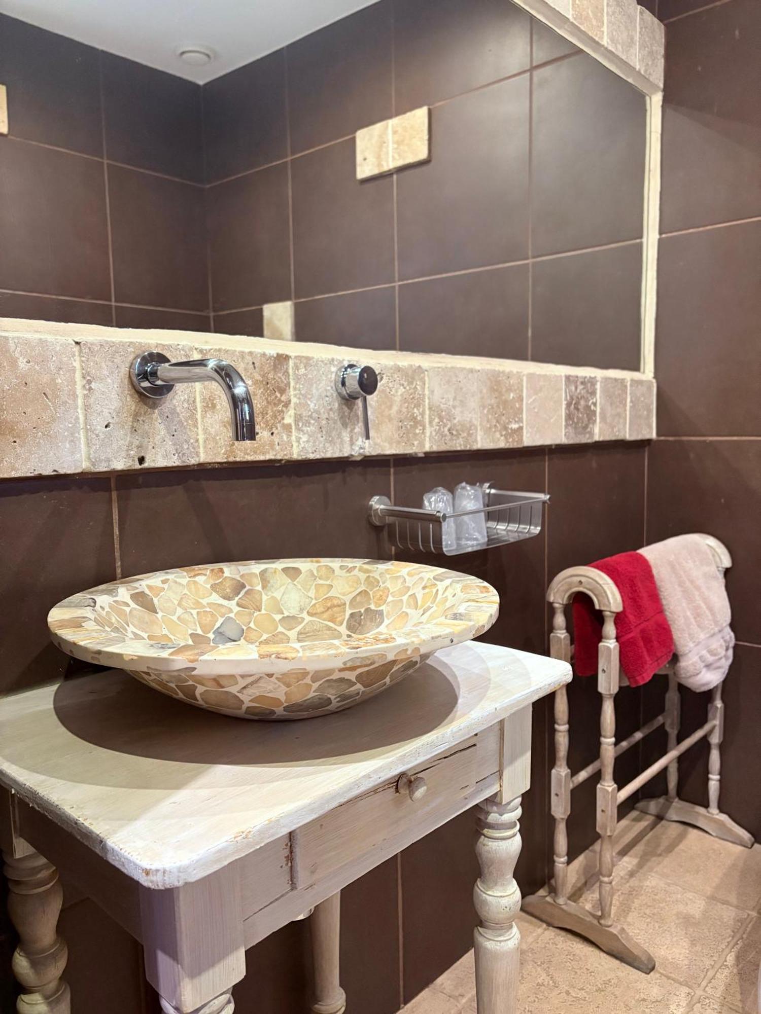 Chambre Lit Queen-Size avec Baignoire Spa