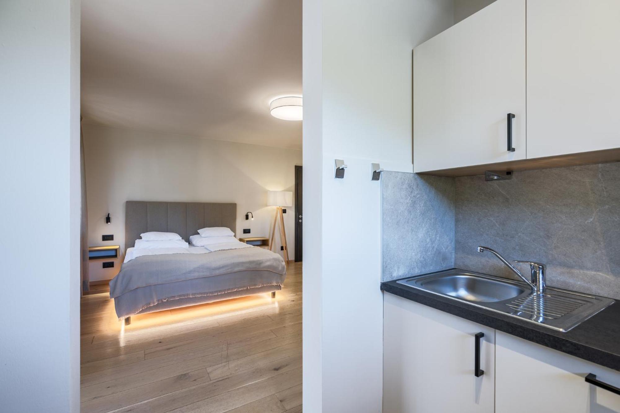 Apartment mit Balkon