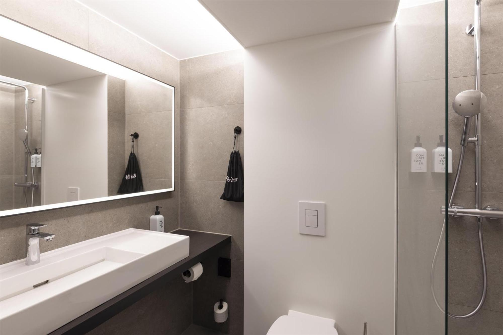 Standard Double Room,1666637911:JPEG