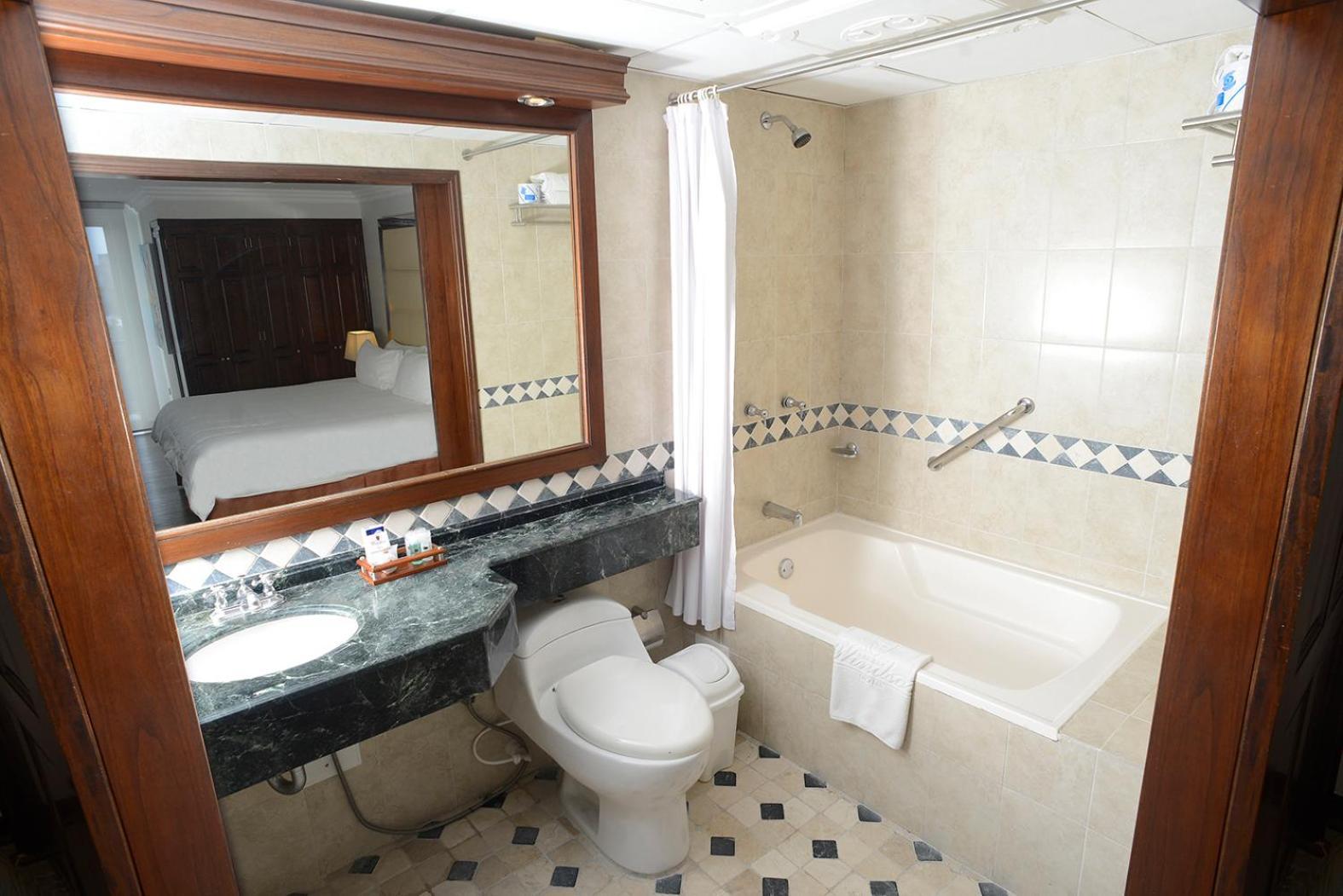 Deluxe Triple Room,1746939418:JPEG