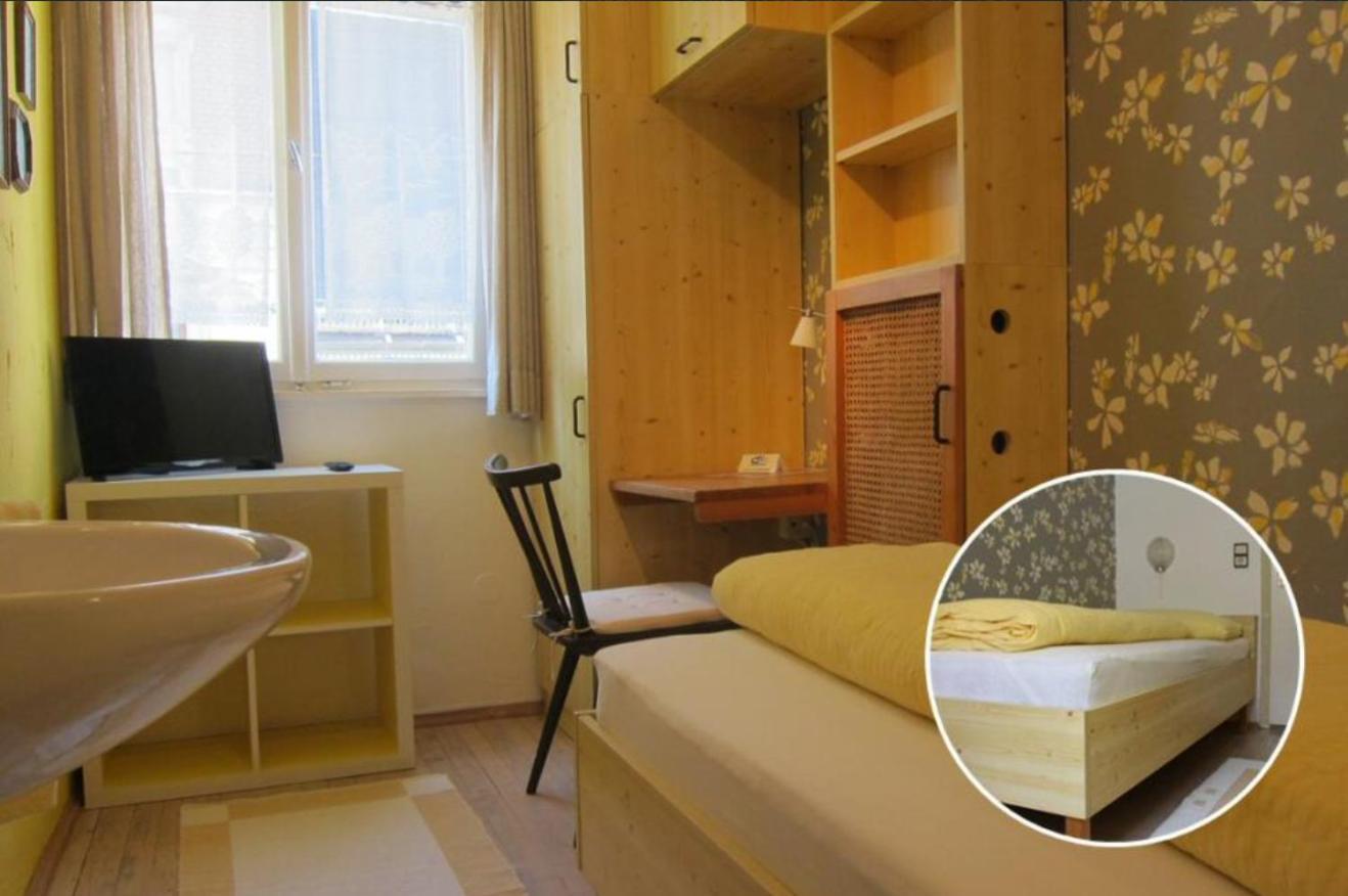Single Room Shared Shower Toilet,1667082470:JPEG