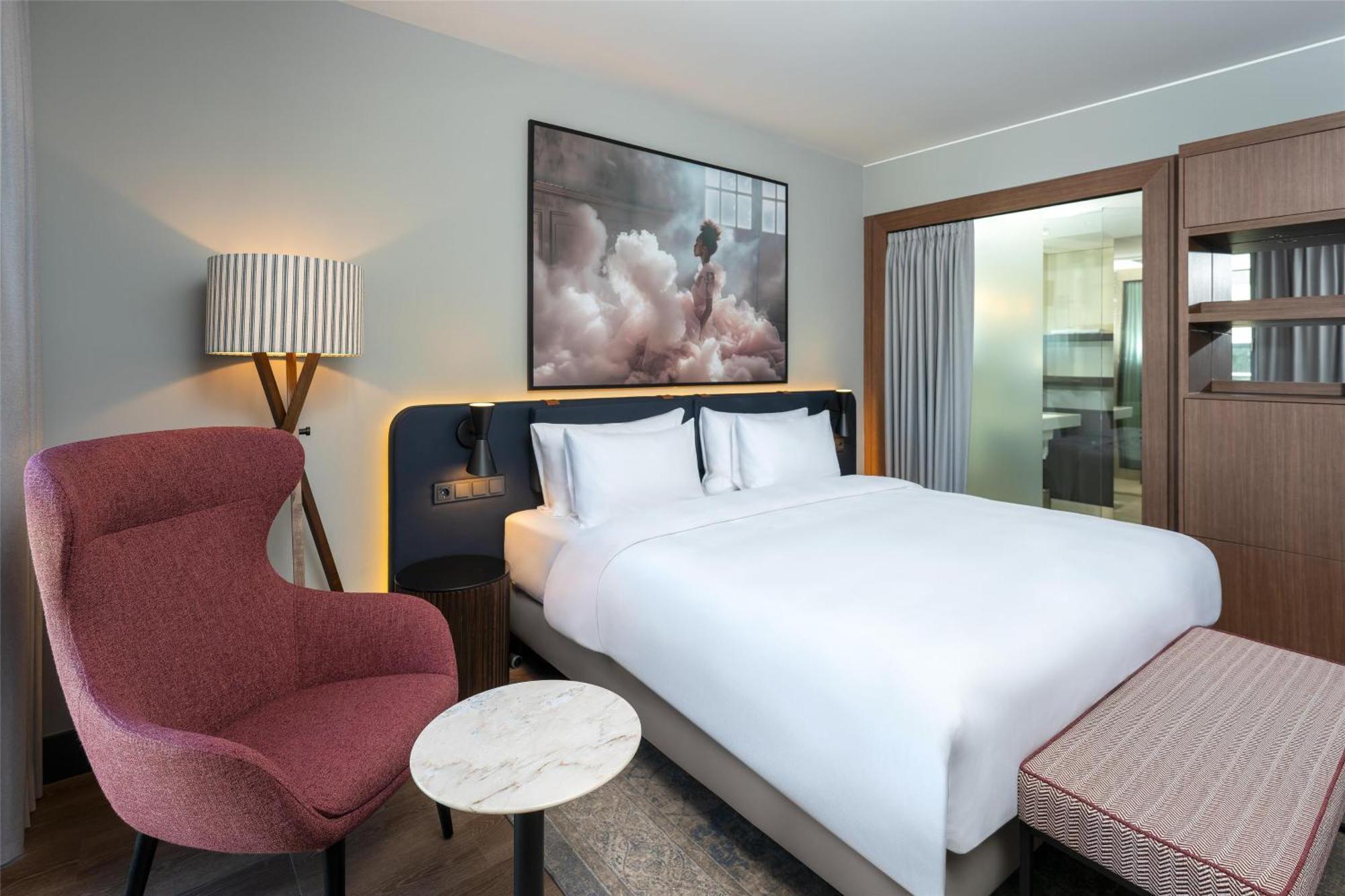 Superior Room,1668048481:JPEG