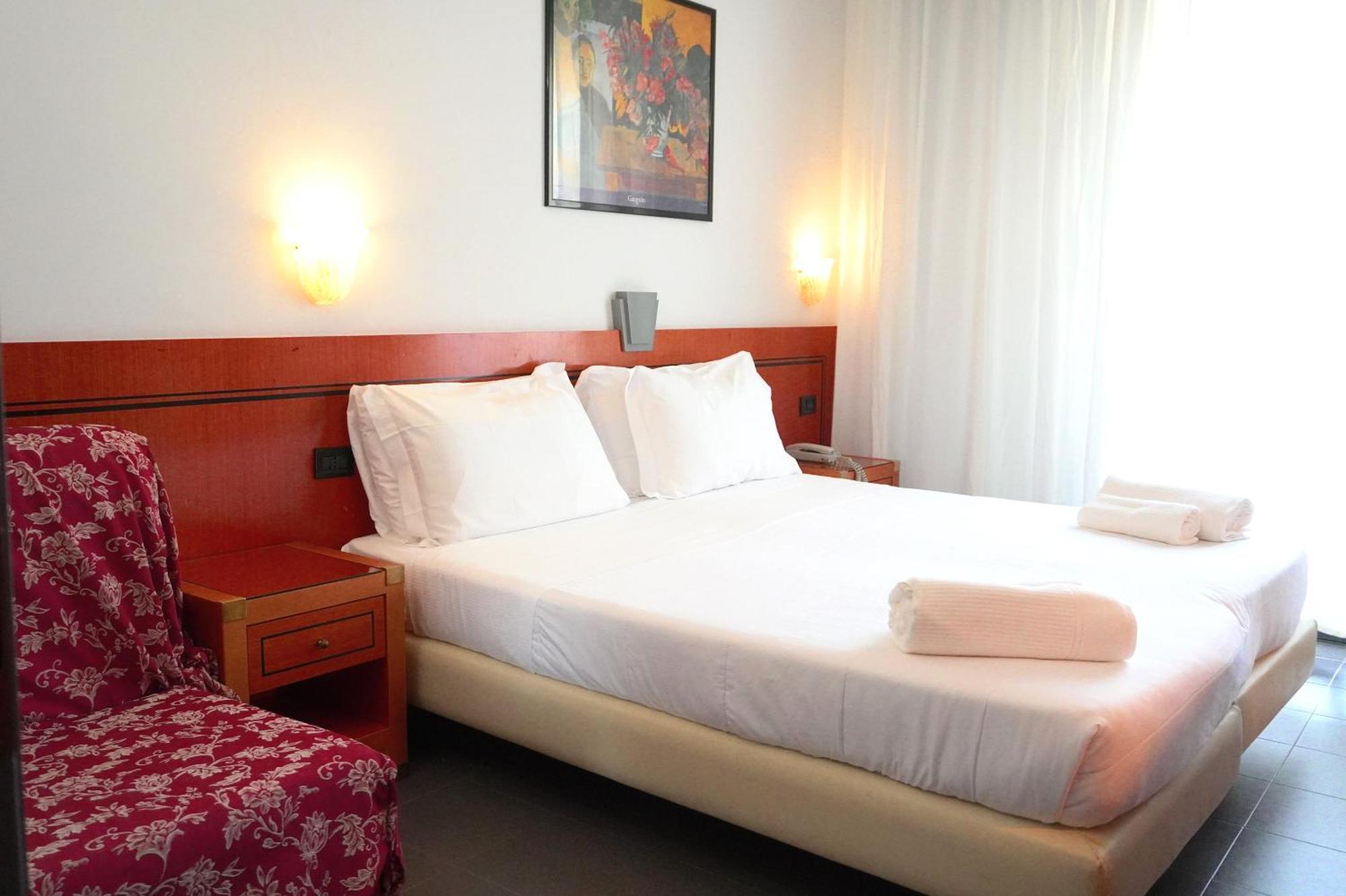 Classic Triple Room,1669007302:JPEG