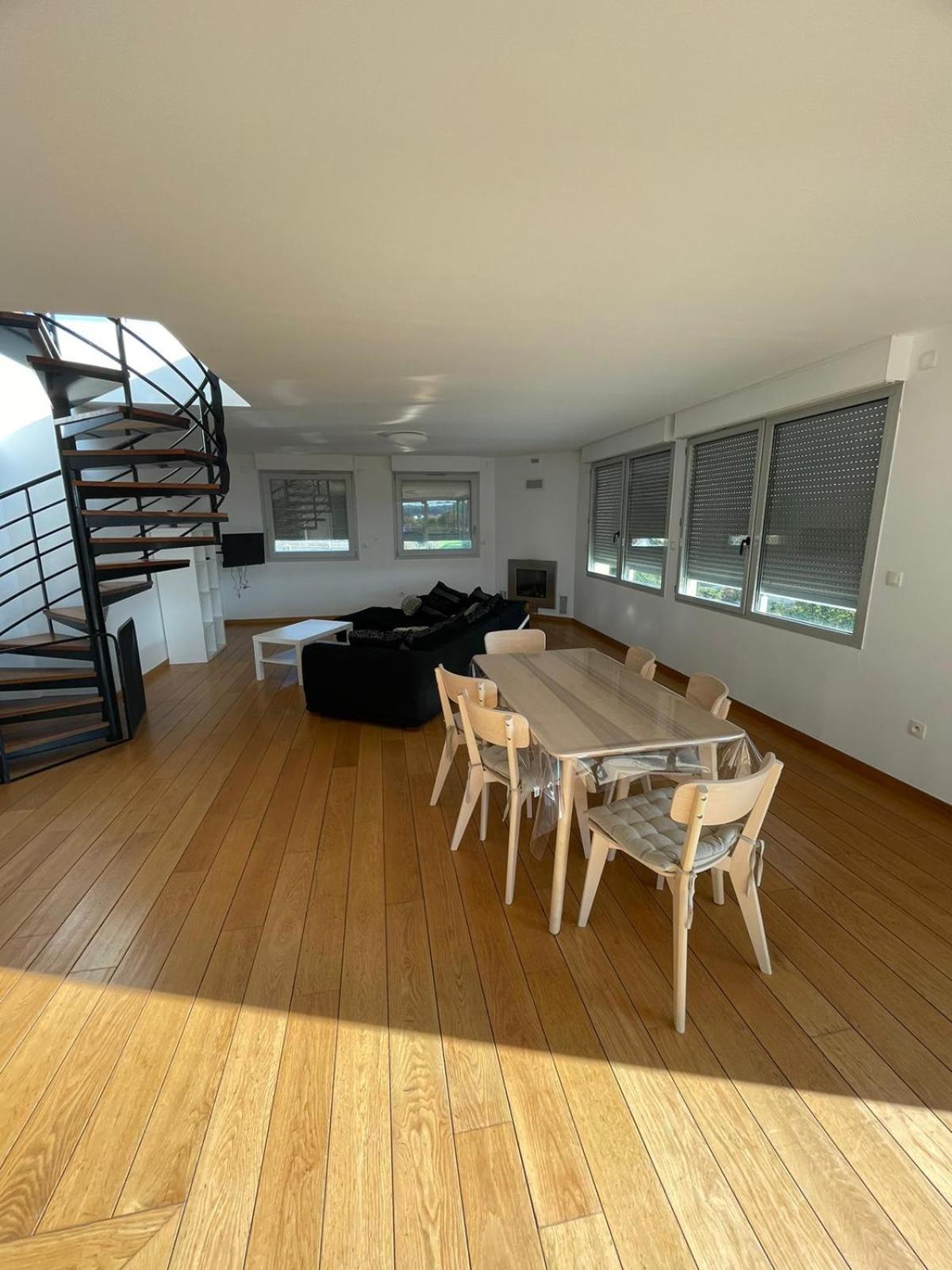 Appartement avec 1 Lit Simple et 1 Lit Double