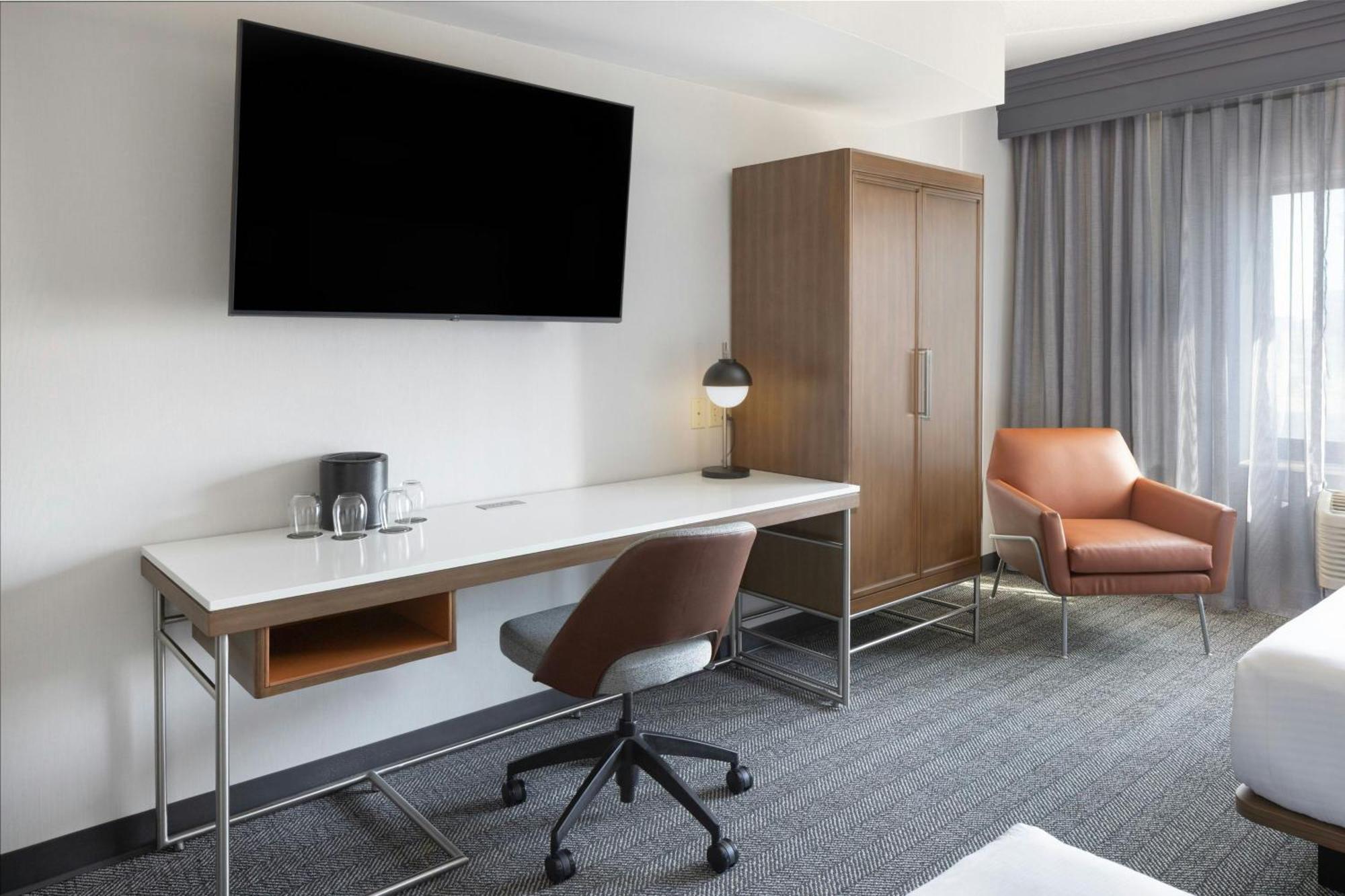 Queen Room with Two Queen Beds and Adapted Tub - Mobility and Hearing Accessible