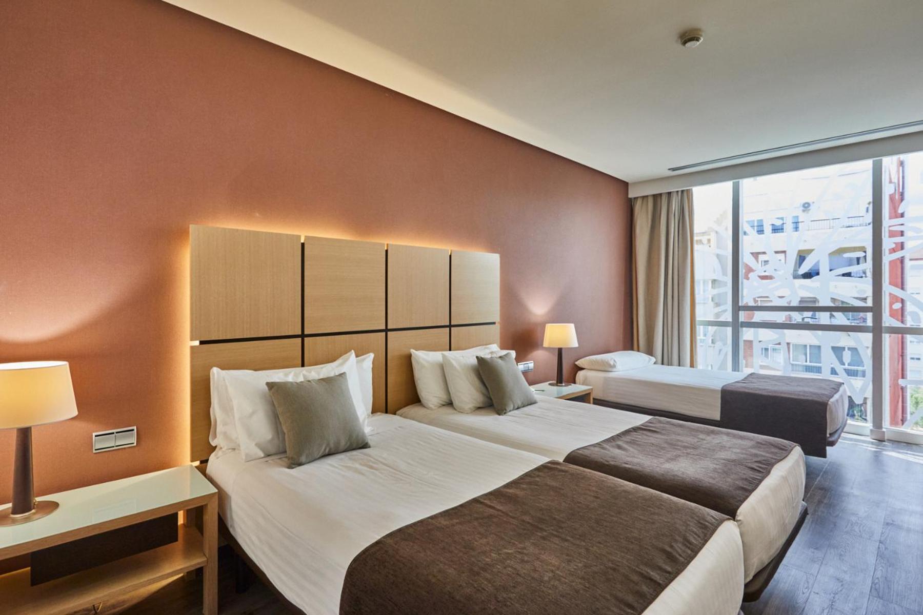 Triple Room (2 Adults + 1 Child),1672563291:JPEG