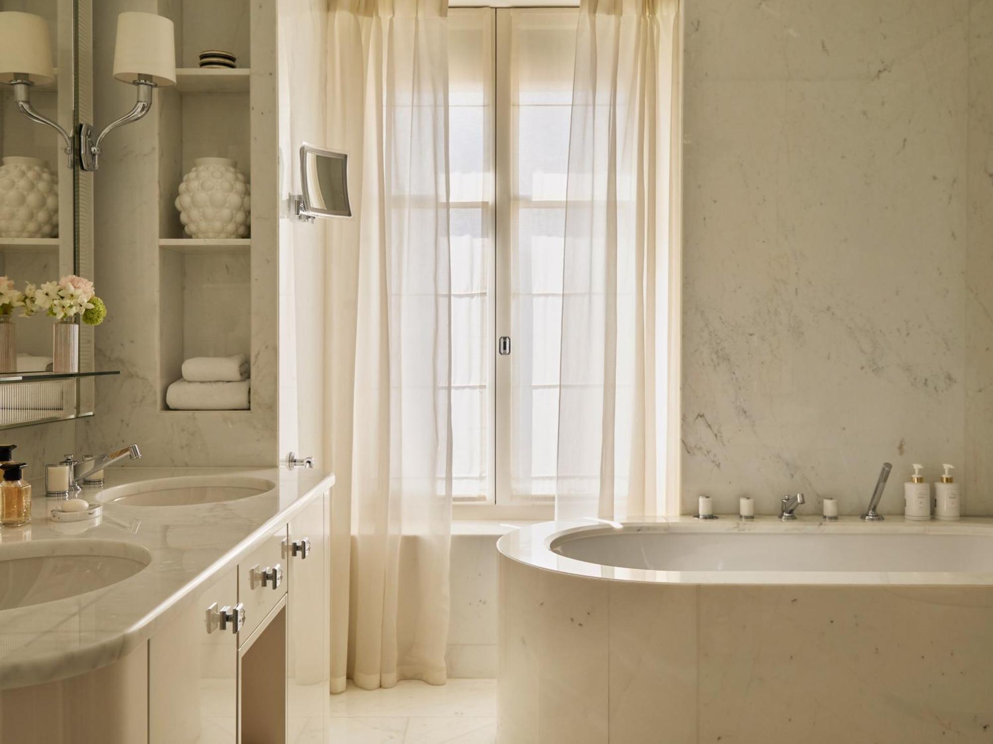 Suite Júnior