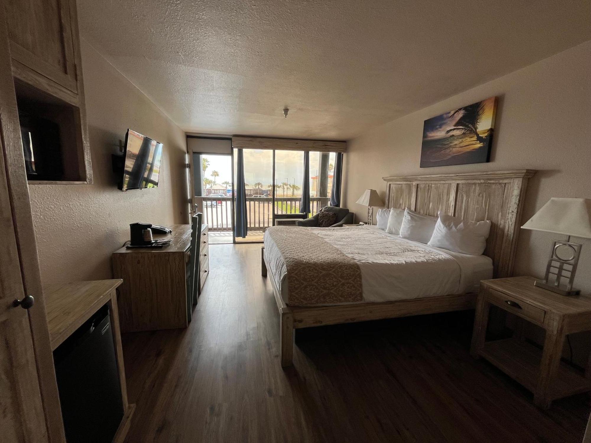 King Room,1673658492:JPEG