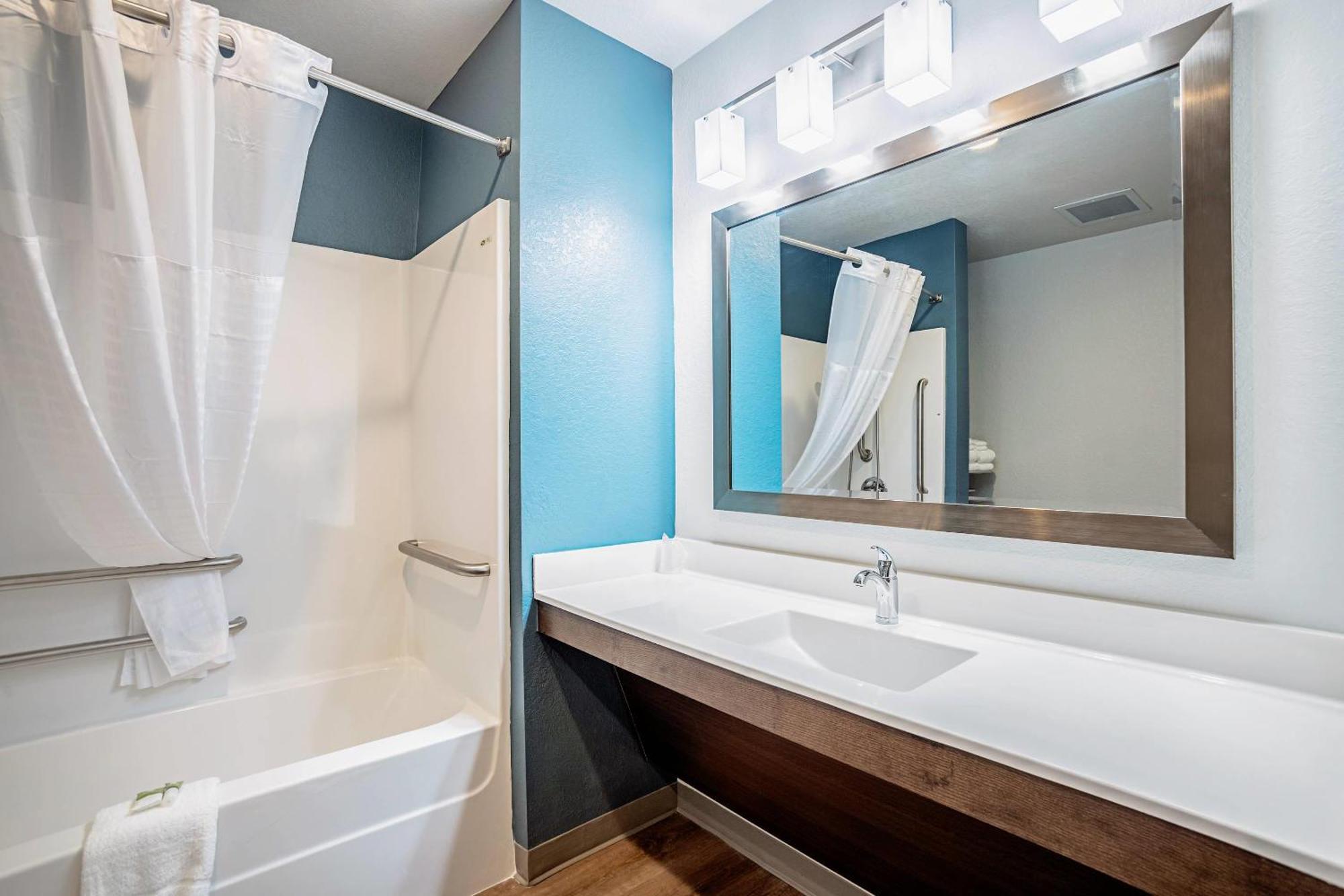 Quarto Queen com 2 Camas Queen-size - Acessível para Hóspedes com Mobilidade Reduzida/Não Fumantes