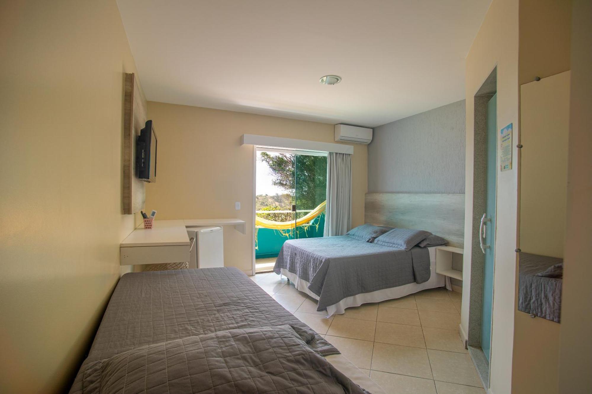 Quarto Triplo Standard com Vista do Mar