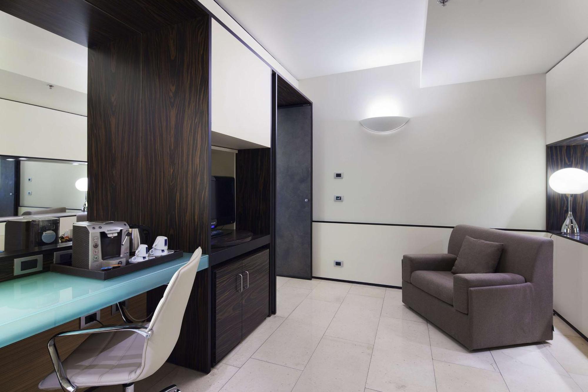 Junior Suite con Vista Darsena e Letto Supplementare