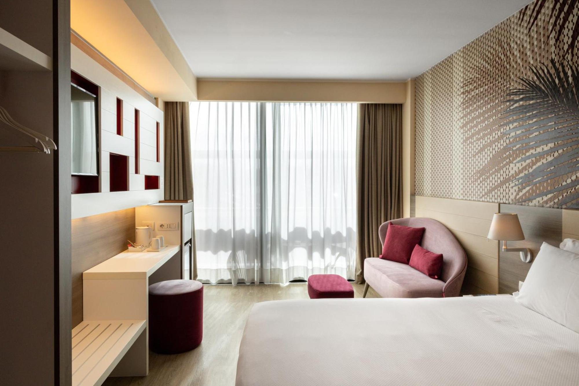 Superior Double Room,1676751919:JPEG