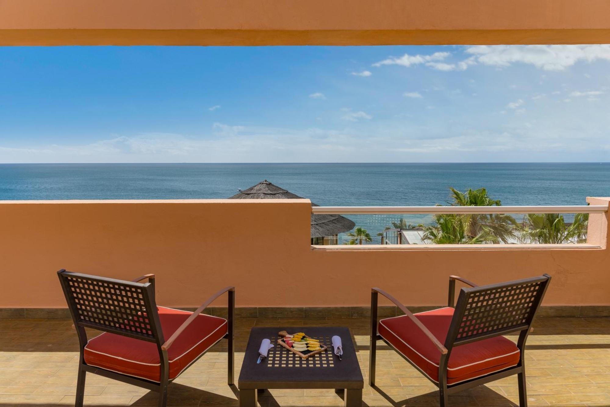 Suite with Sea View (2 Adults),1681714857:JPEG