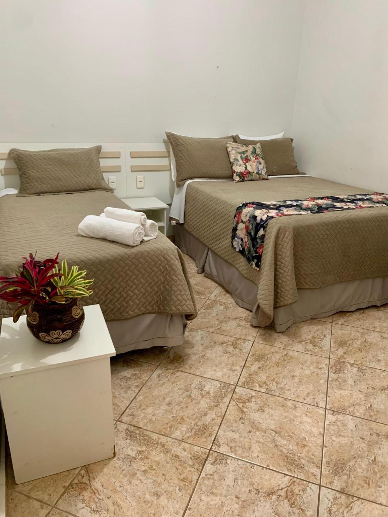 Quarto Quádruplo Standard