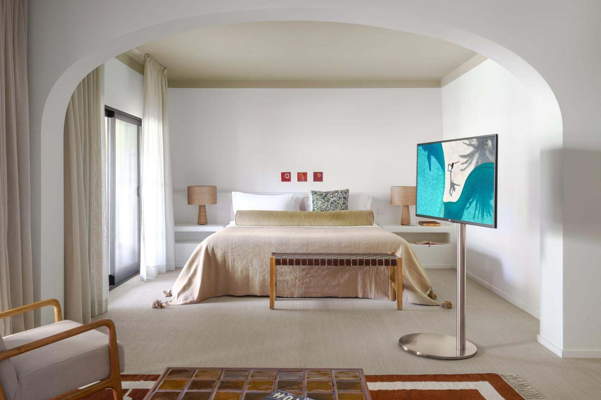 Deluxe Suite,1688807882:JPEG