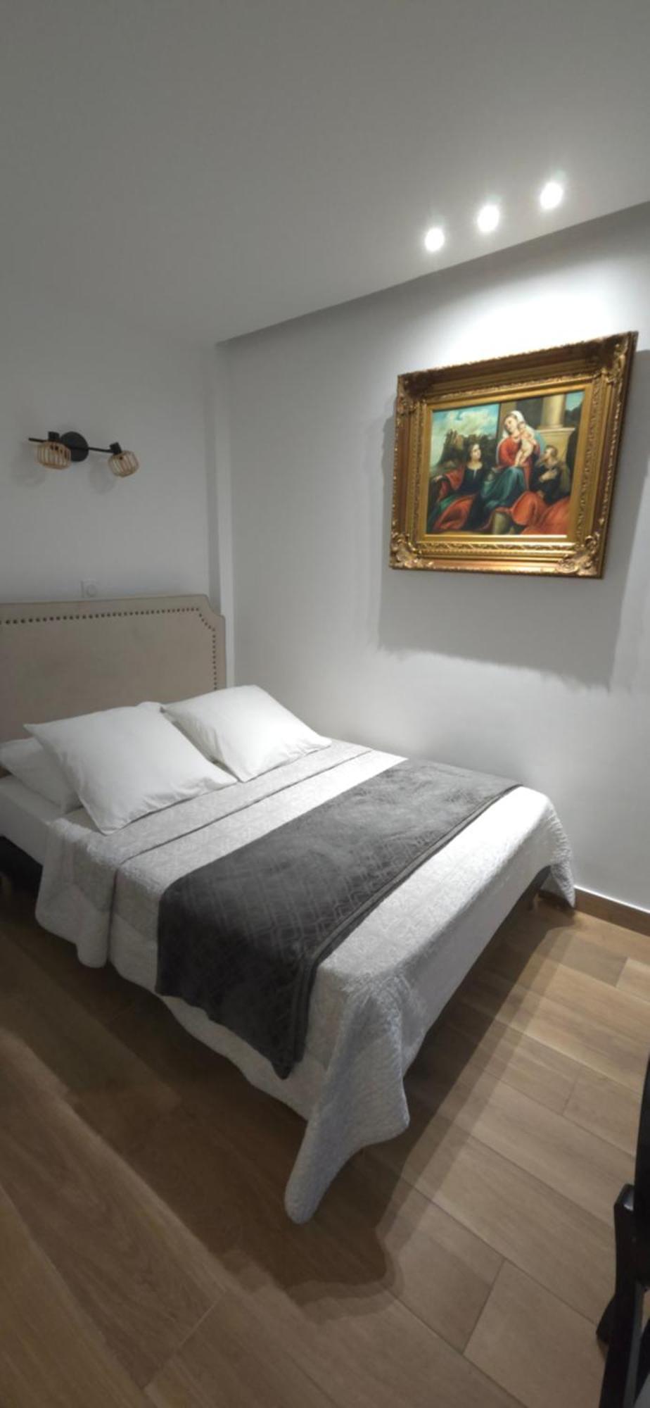 Double Room Shower without lift,1689820223:JPEG